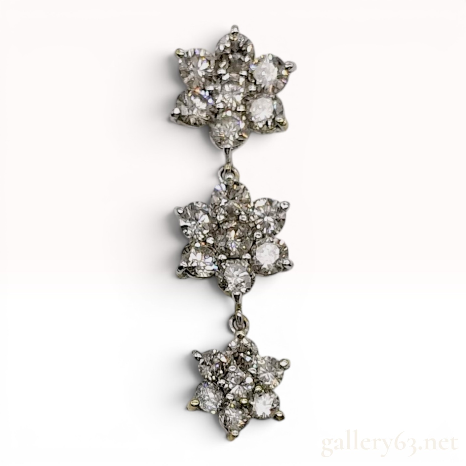 14K Gold and Diamond Triple Floral Cluster Drop Pendant