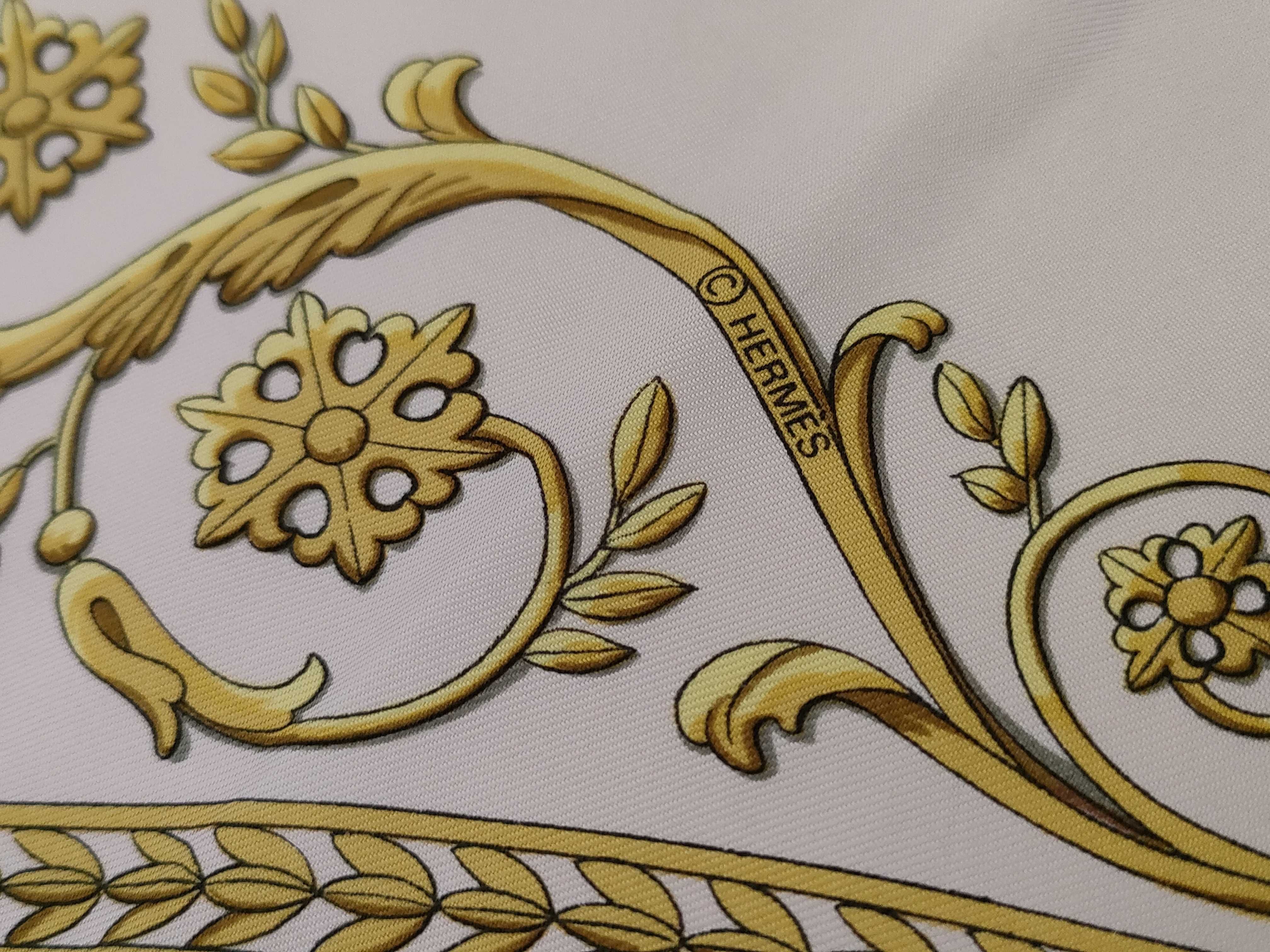 Hermes La Promenade de Longchamps Silk Scarf