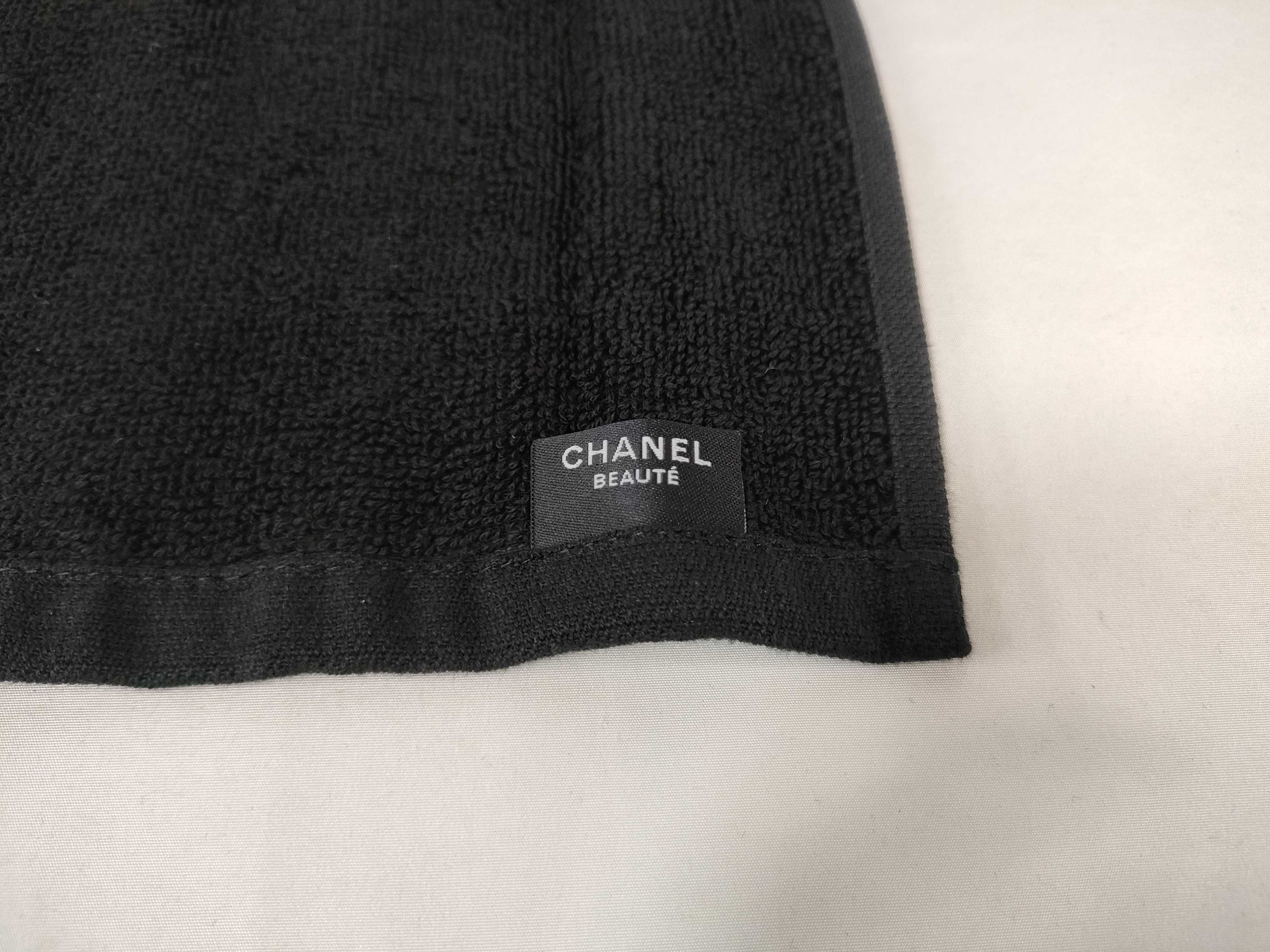 A Trio of Chanel Beaute La Collection Cotton Face Towels in Original Presentation Box