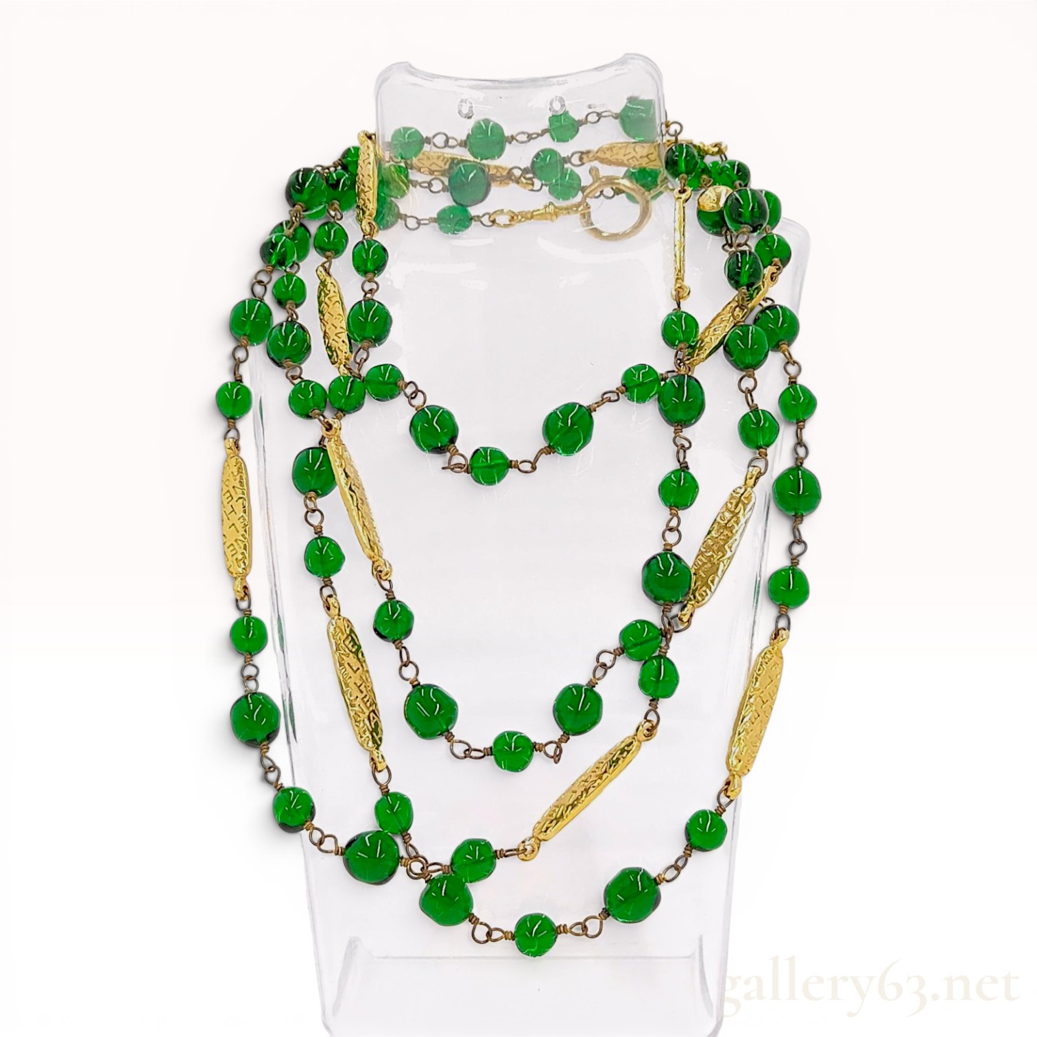 An Important Chanel Vintage Gold Plated and Green Gripoix Glass Bead Sautoir Necklace