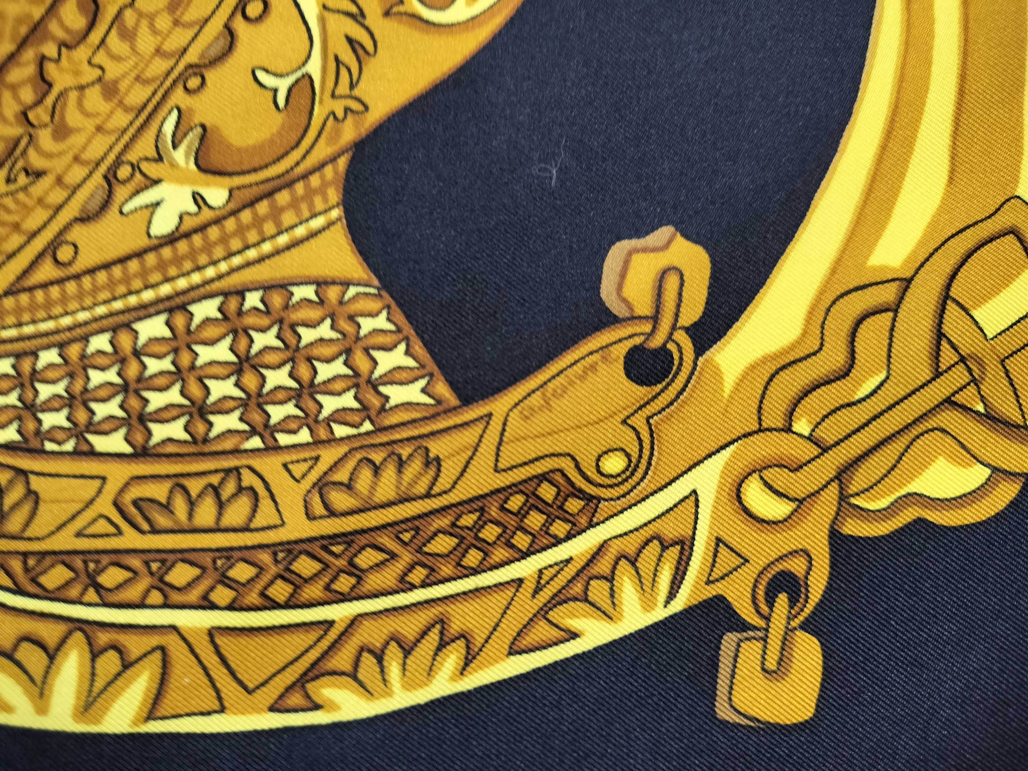 Hermes Armets en Panache Silk Scarf