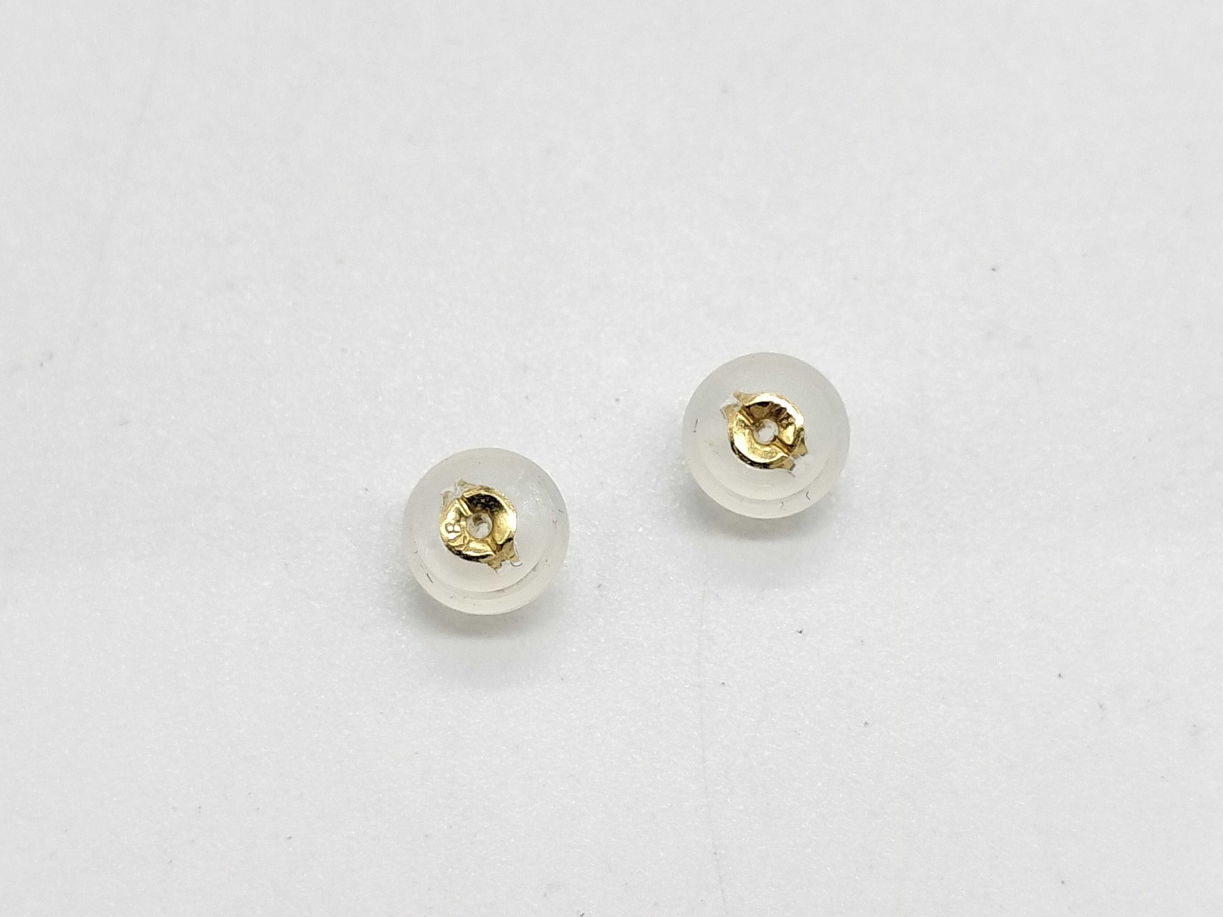 A Pair of Diamond and 18K Yellow Gold Stud Earrings
