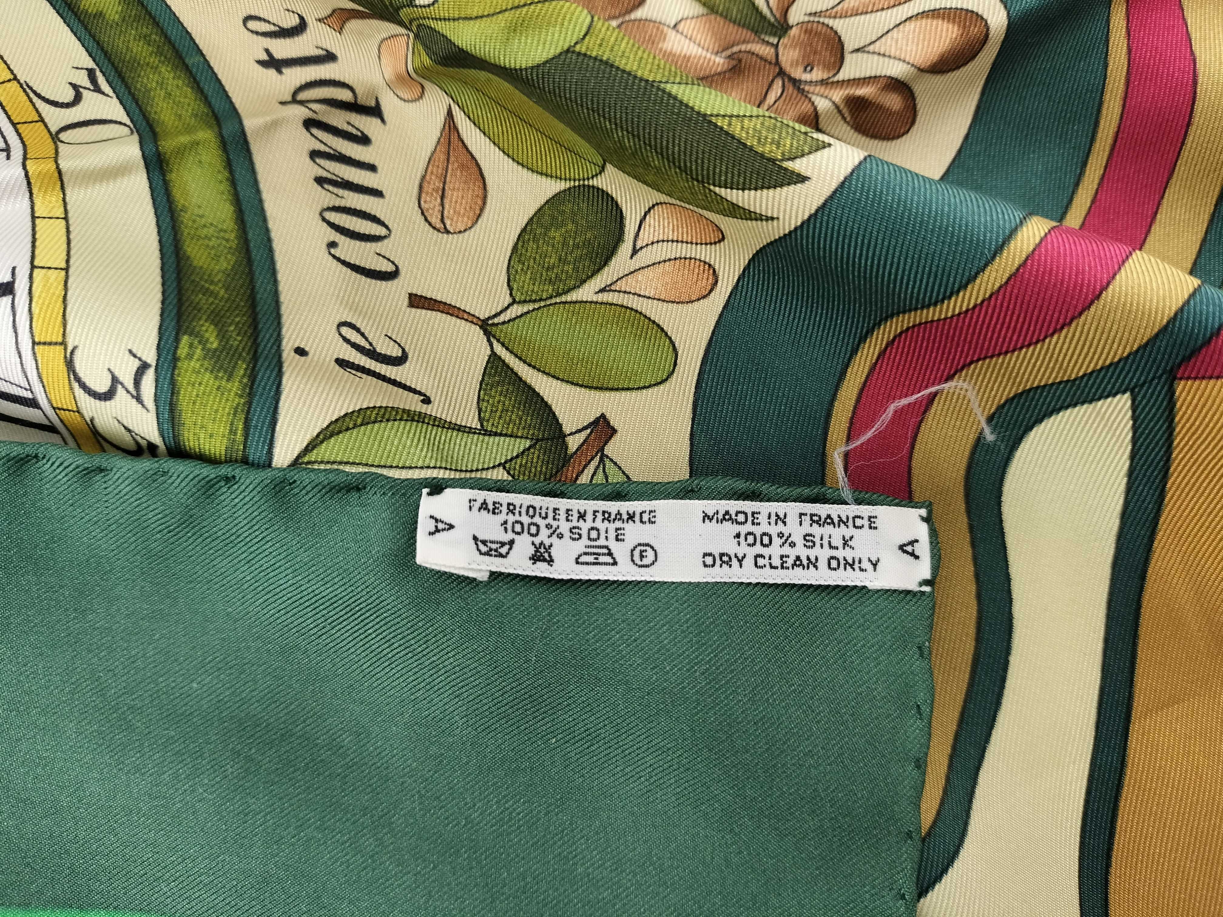 Hermes Parmi les Fleurs Je Compte les Heures Silk Scarf