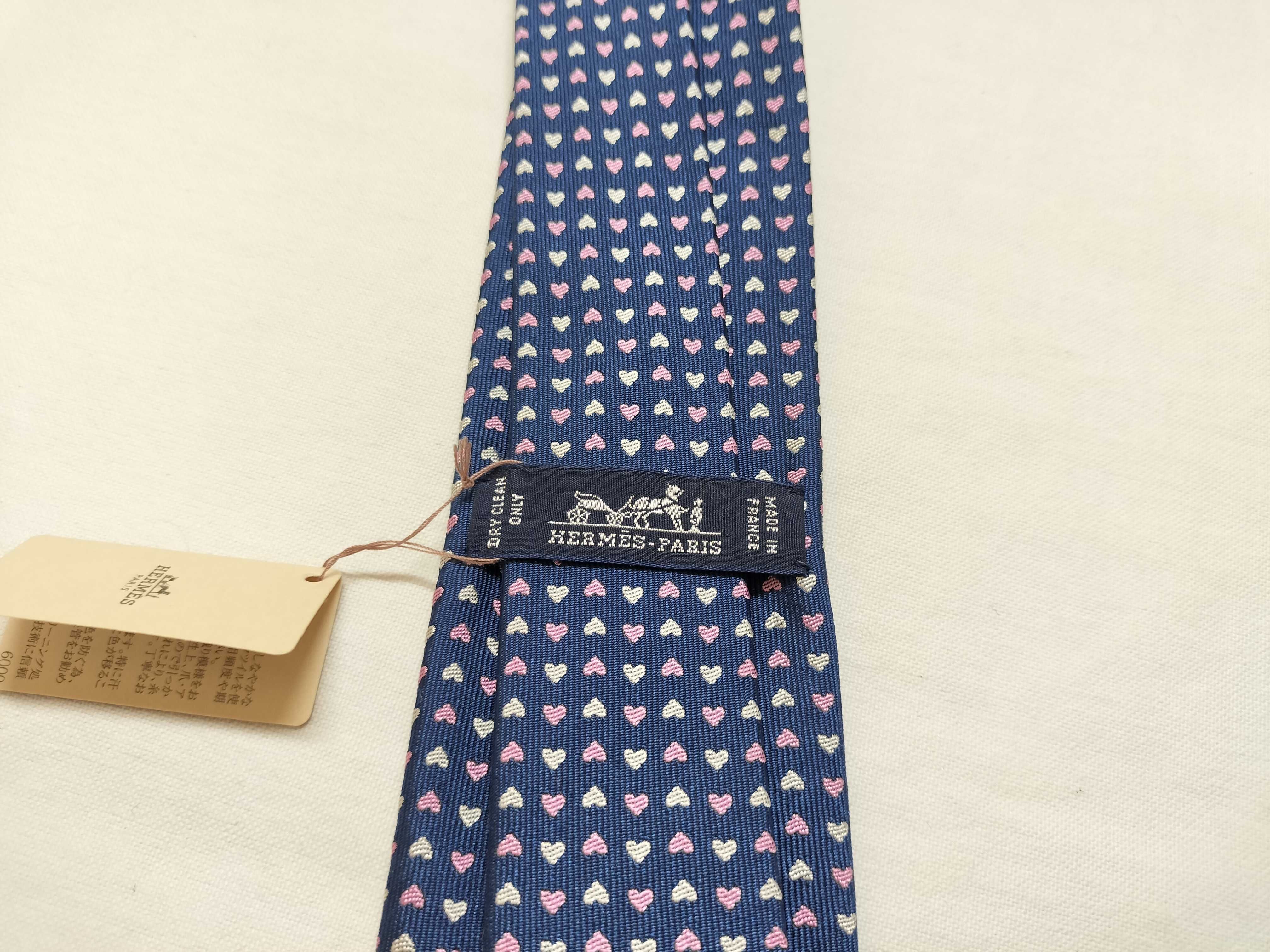 Hermes Silk Heart Motif Necktie, Reference 339366T