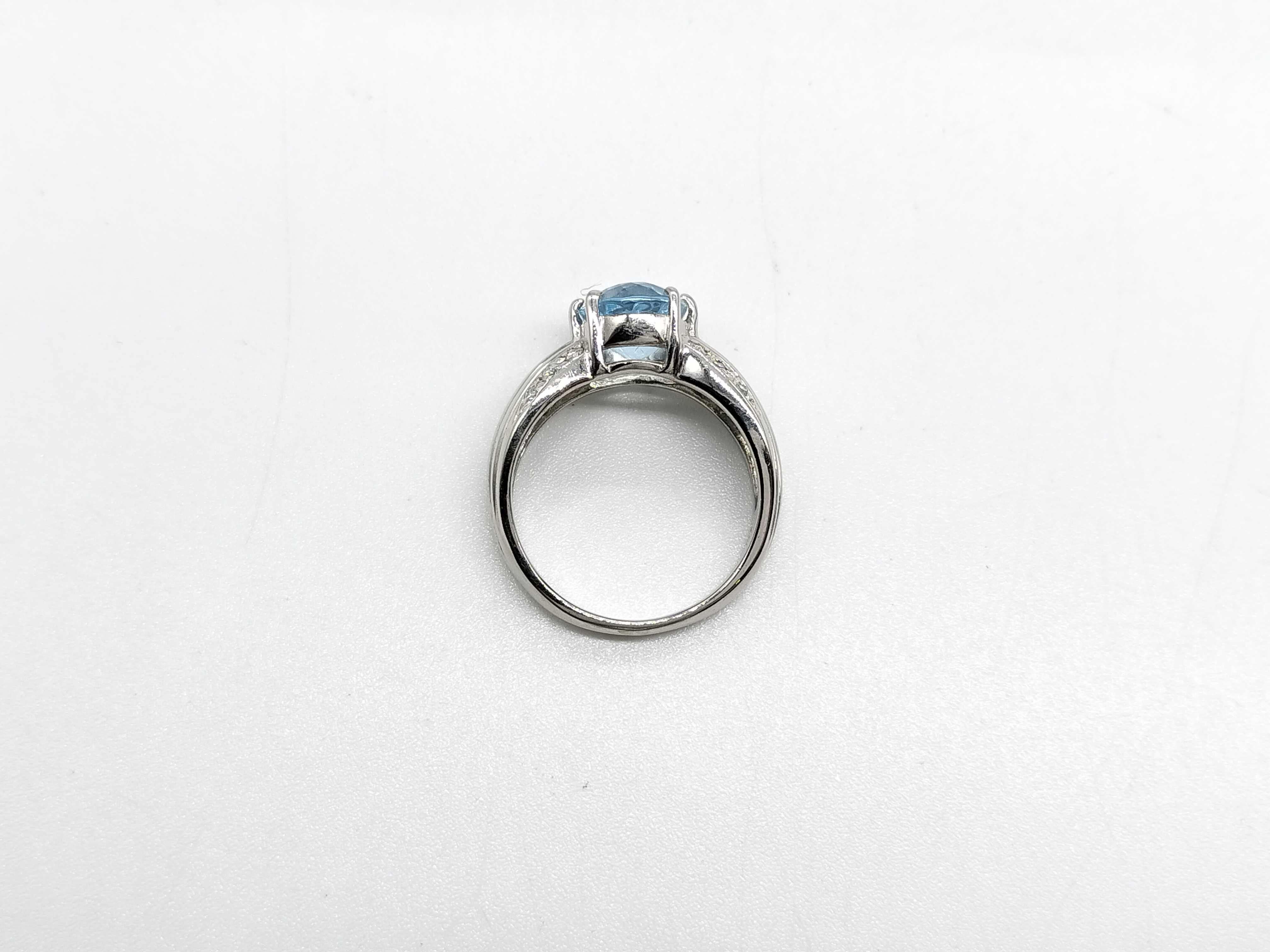Platinum, Aquamarine, and Diamond Cocktail Ring