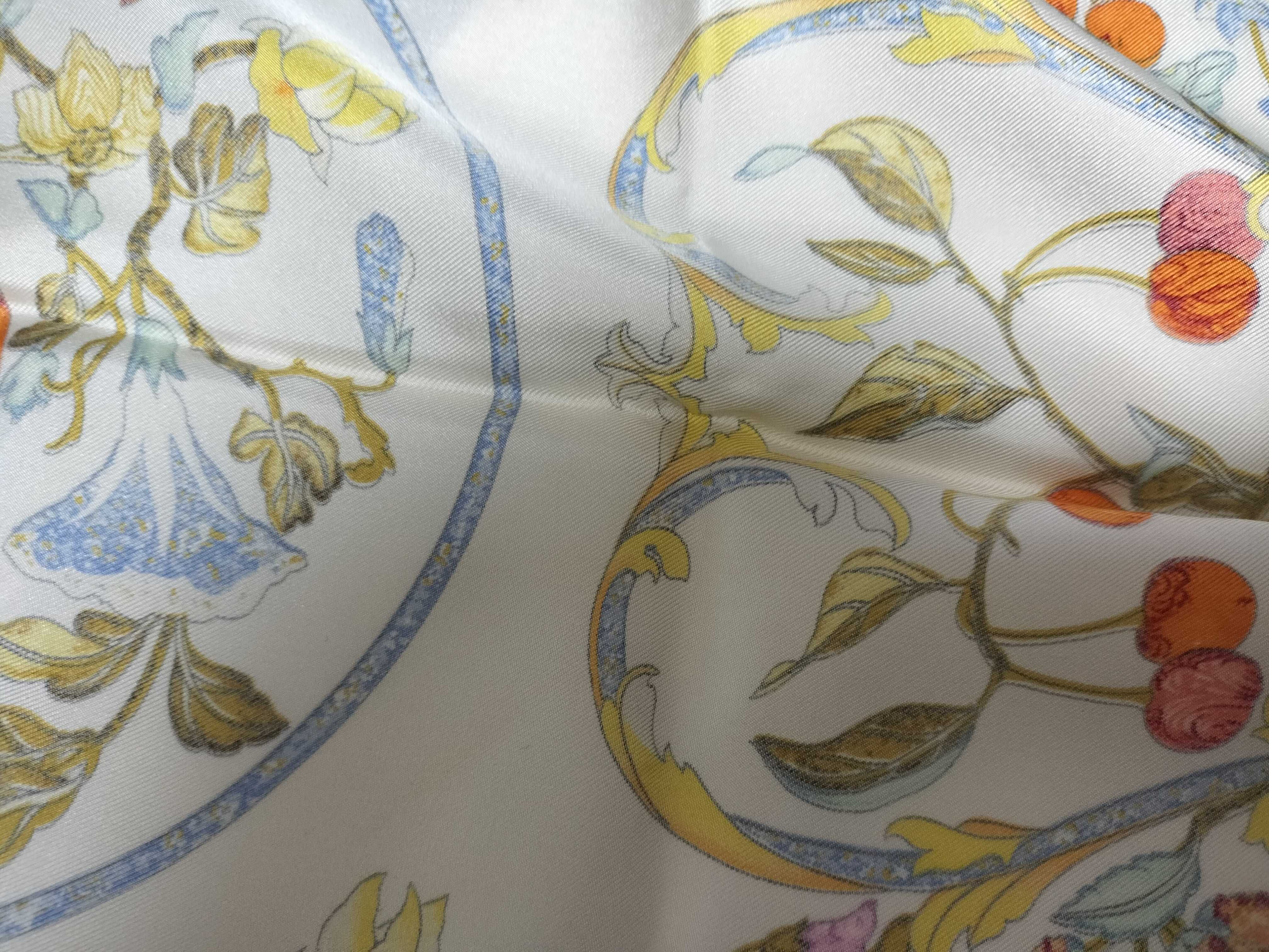 Hermes Pierres d Orient et d Occident Silk Carre 90 Scarf