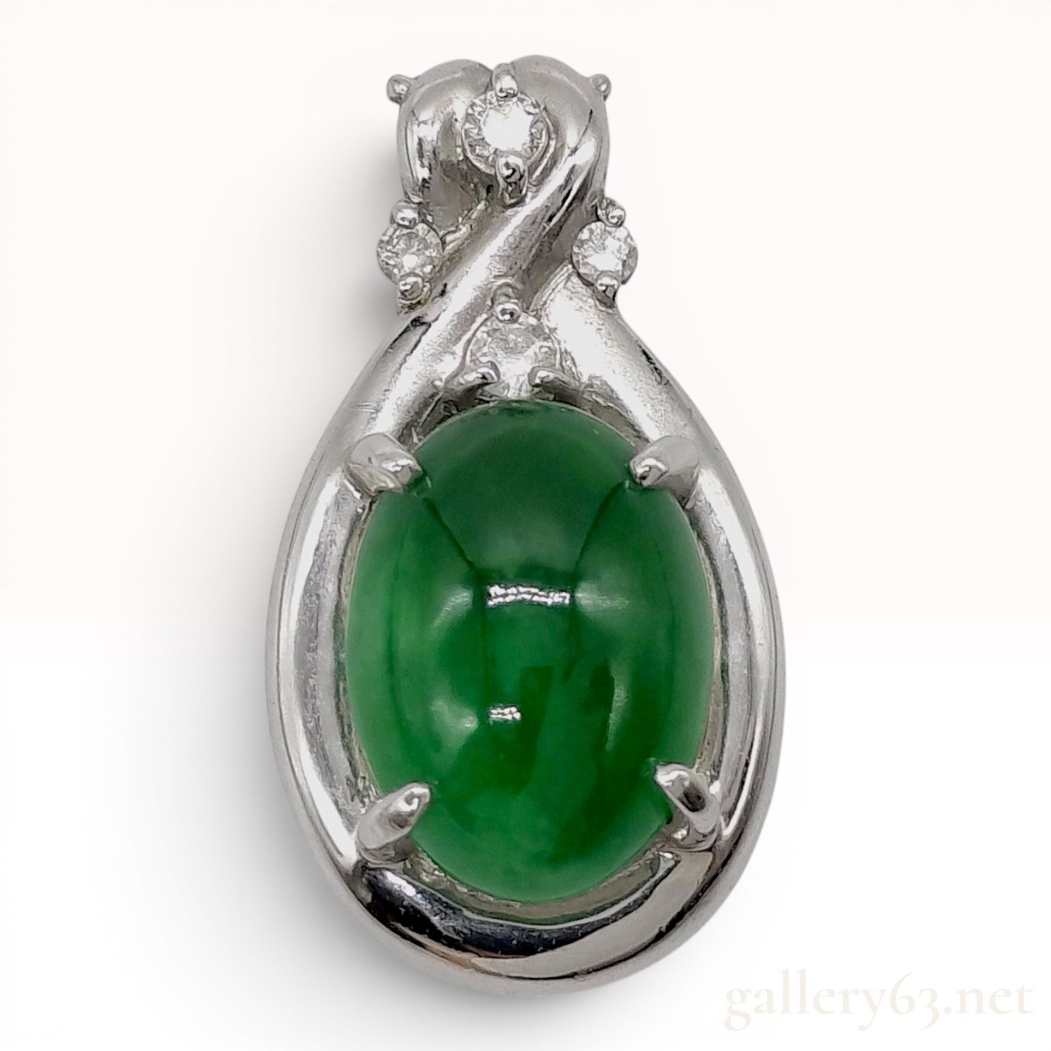 Platinum Jadeite and Diamond Pendant