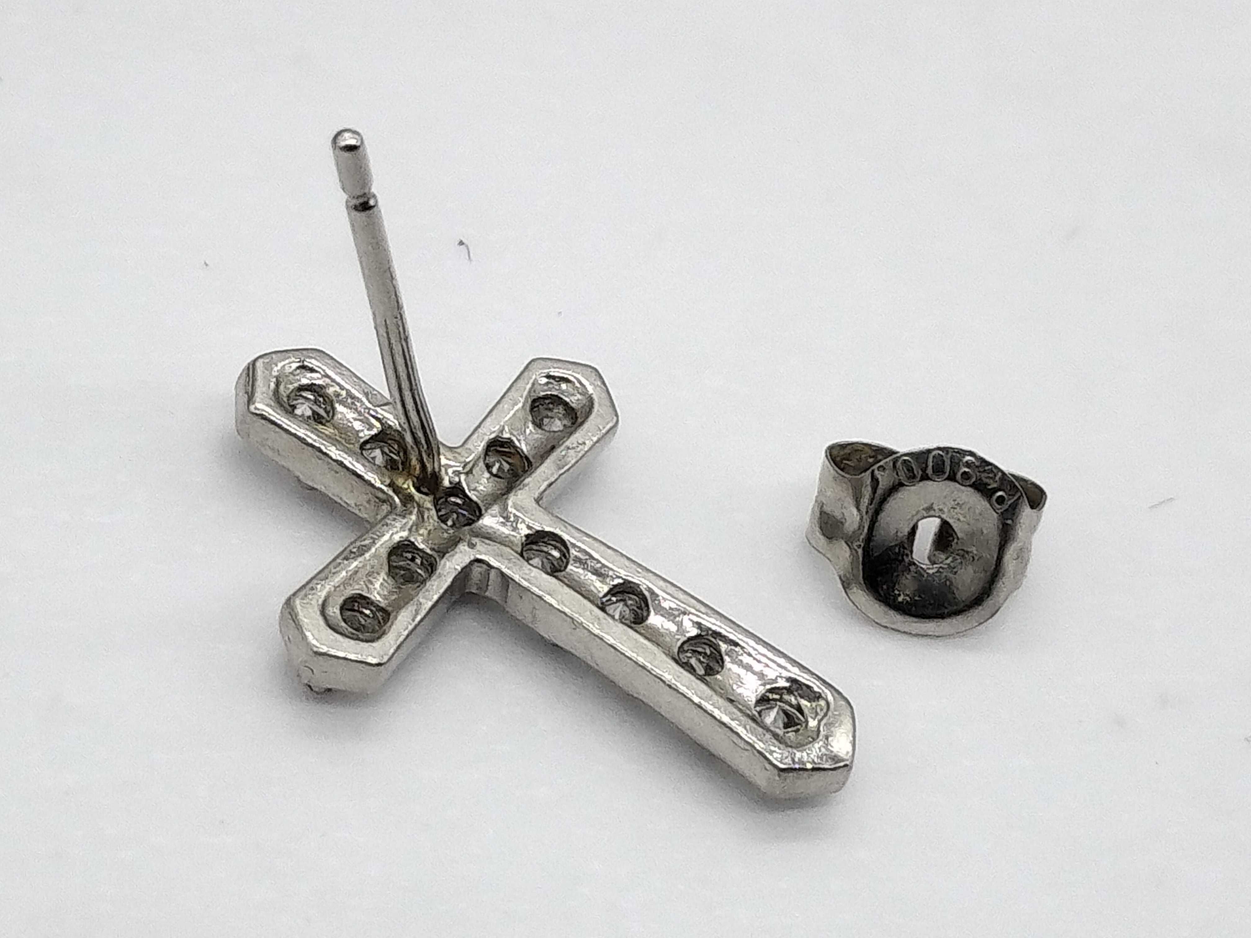 A Single Platinum and Diamond Cross Stud Earring