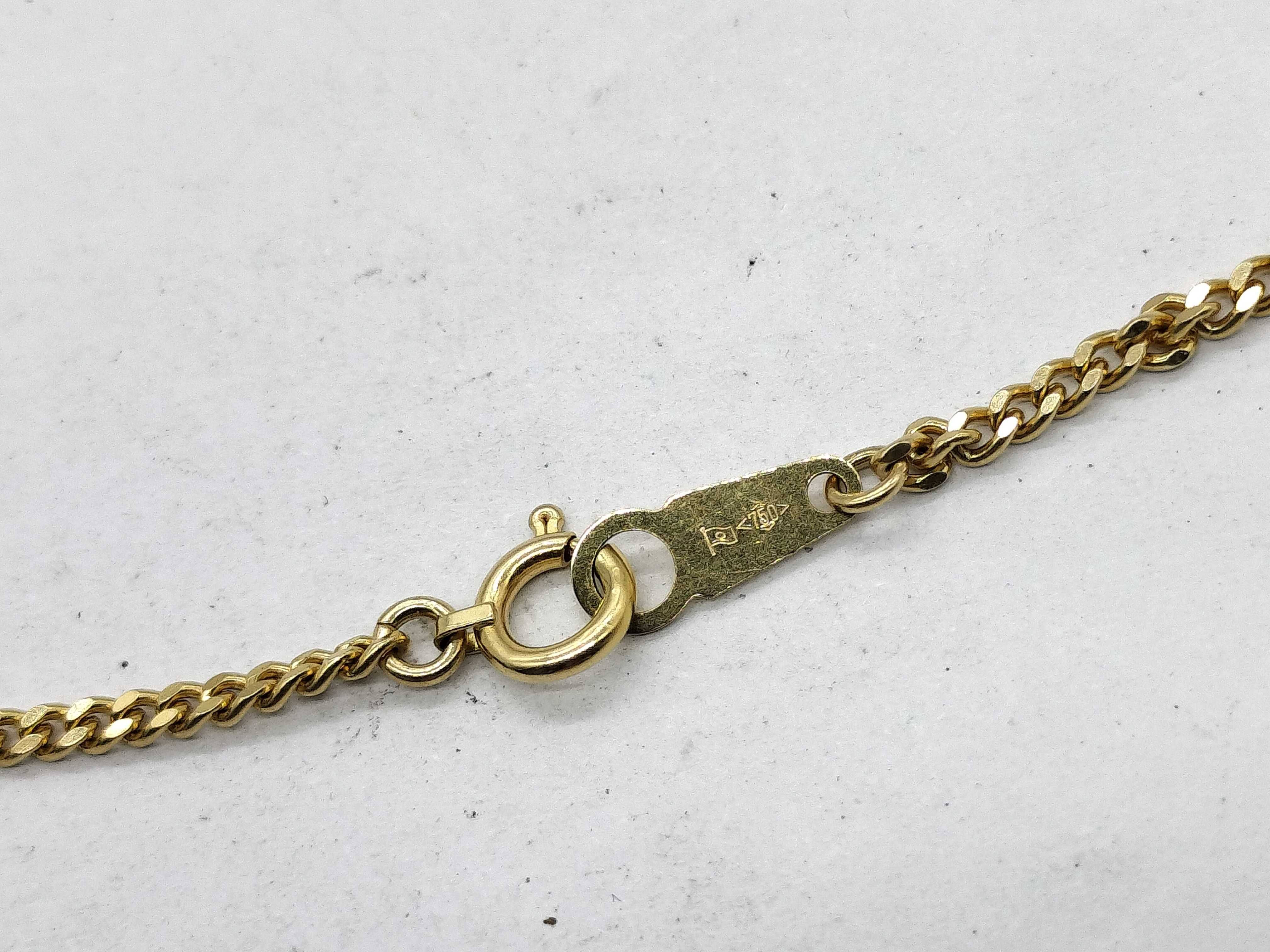 18 Karat Gold Curb Link Chain Necklace
