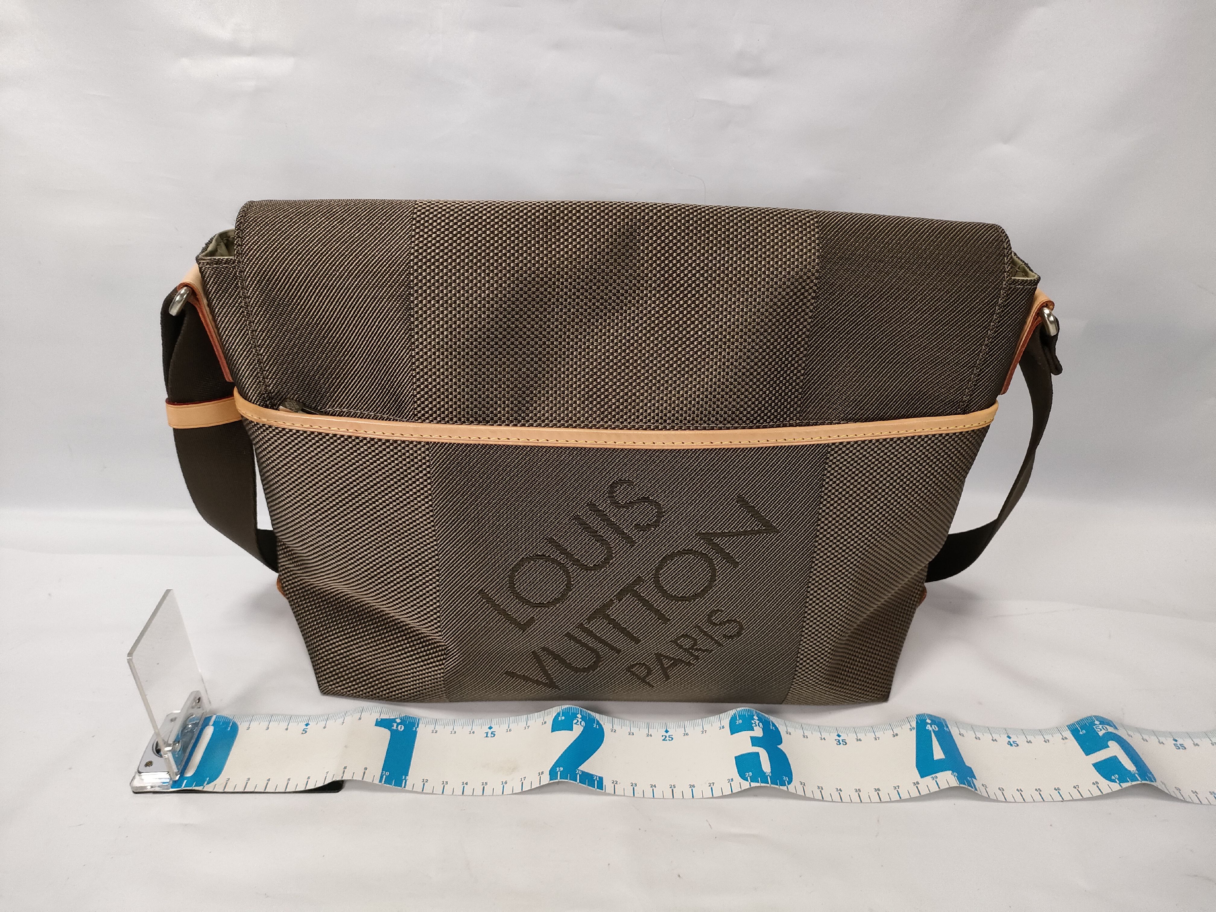 Louis Vuitton Damier Geant Loup Messenger Bag in Earth Tone Woven Fabric