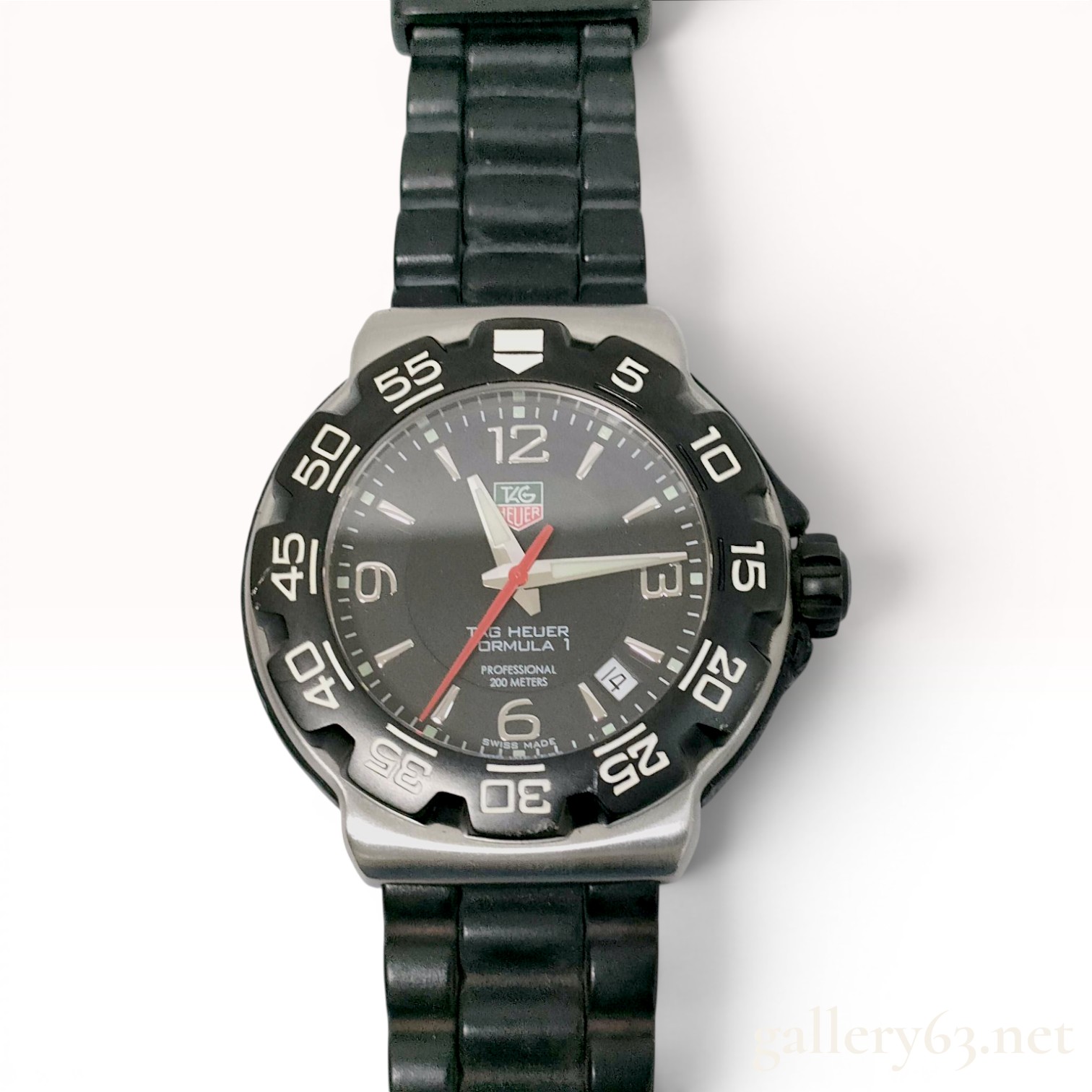 TAG Heuer Formula 1 Professional WAC1110-0 Wristwatch