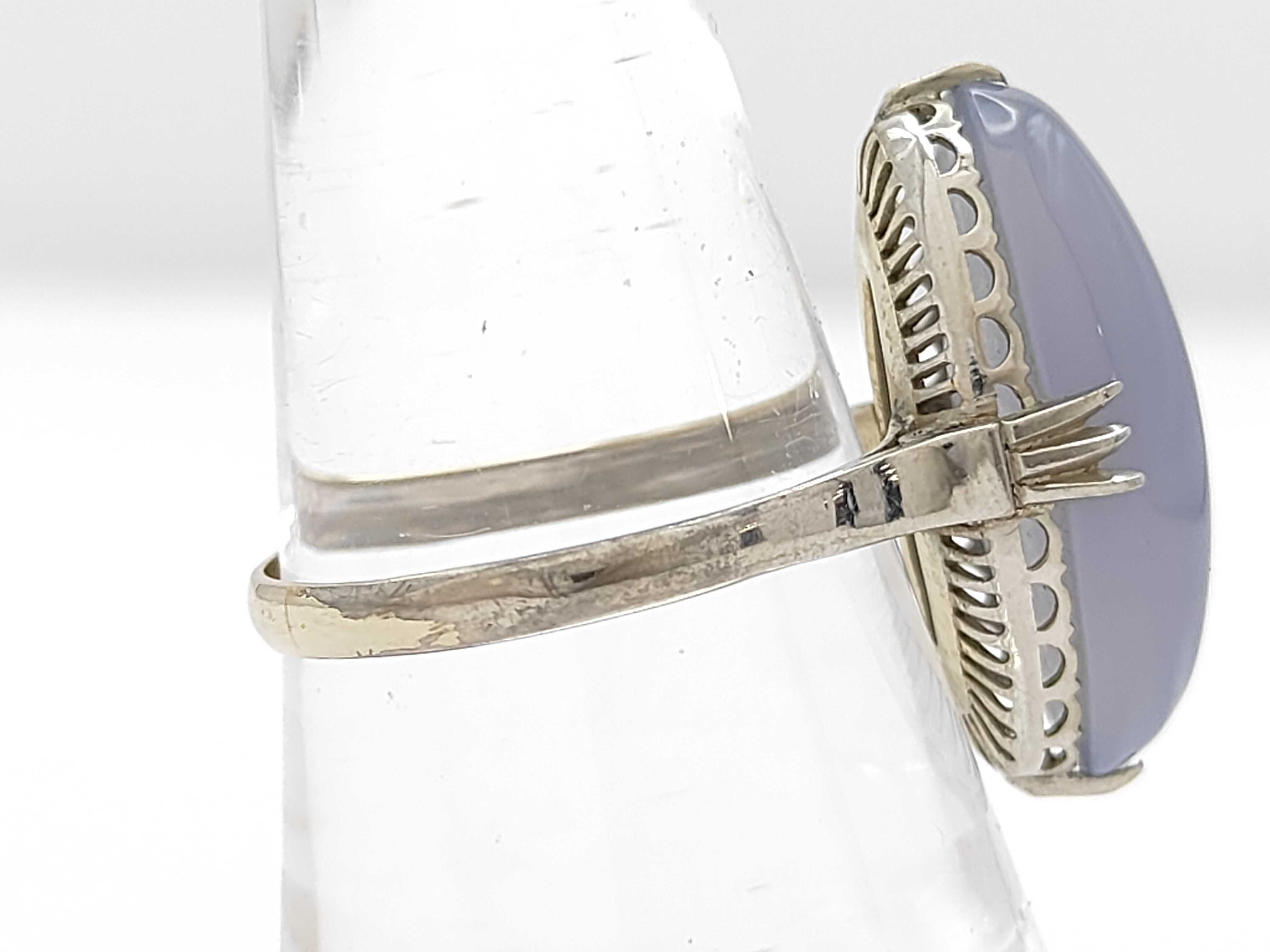14 Karat White Gold and Oval Blue Chalcedony Ring
