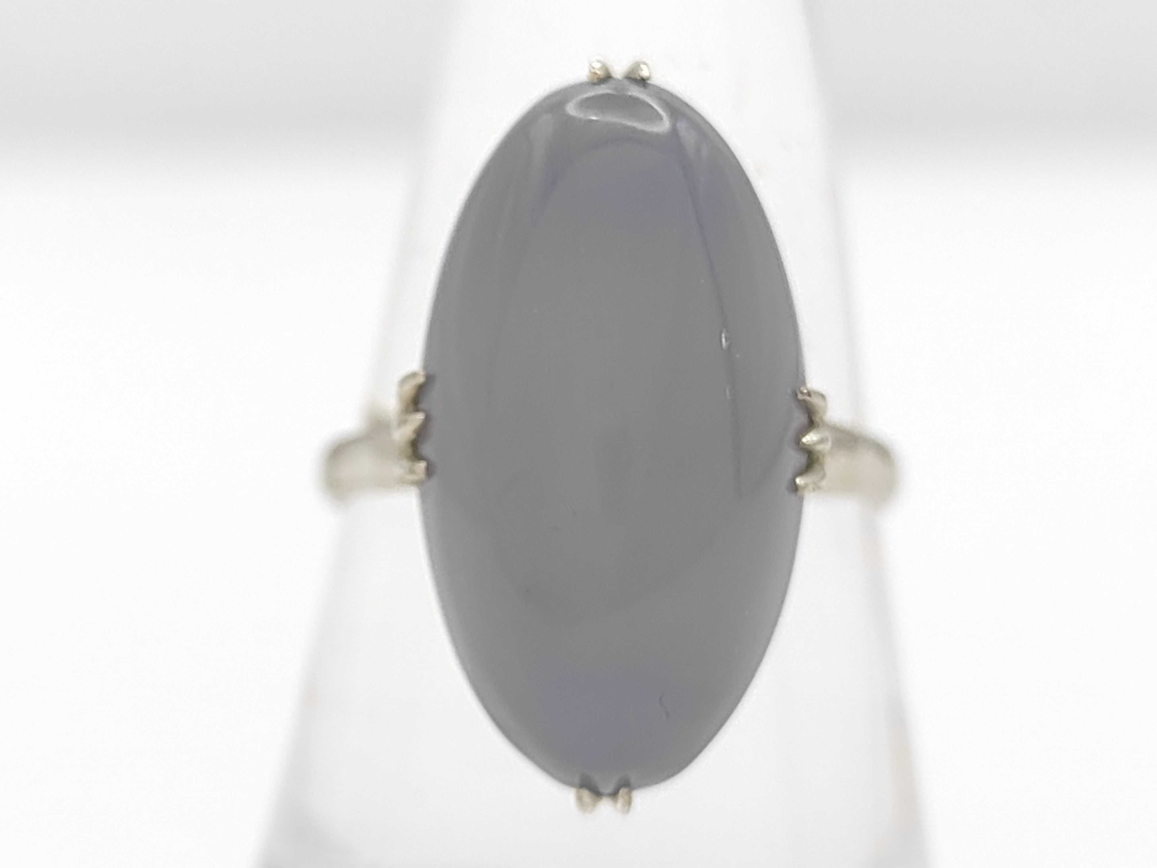 14 Karat White Gold and Oval Blue Chalcedony Ring