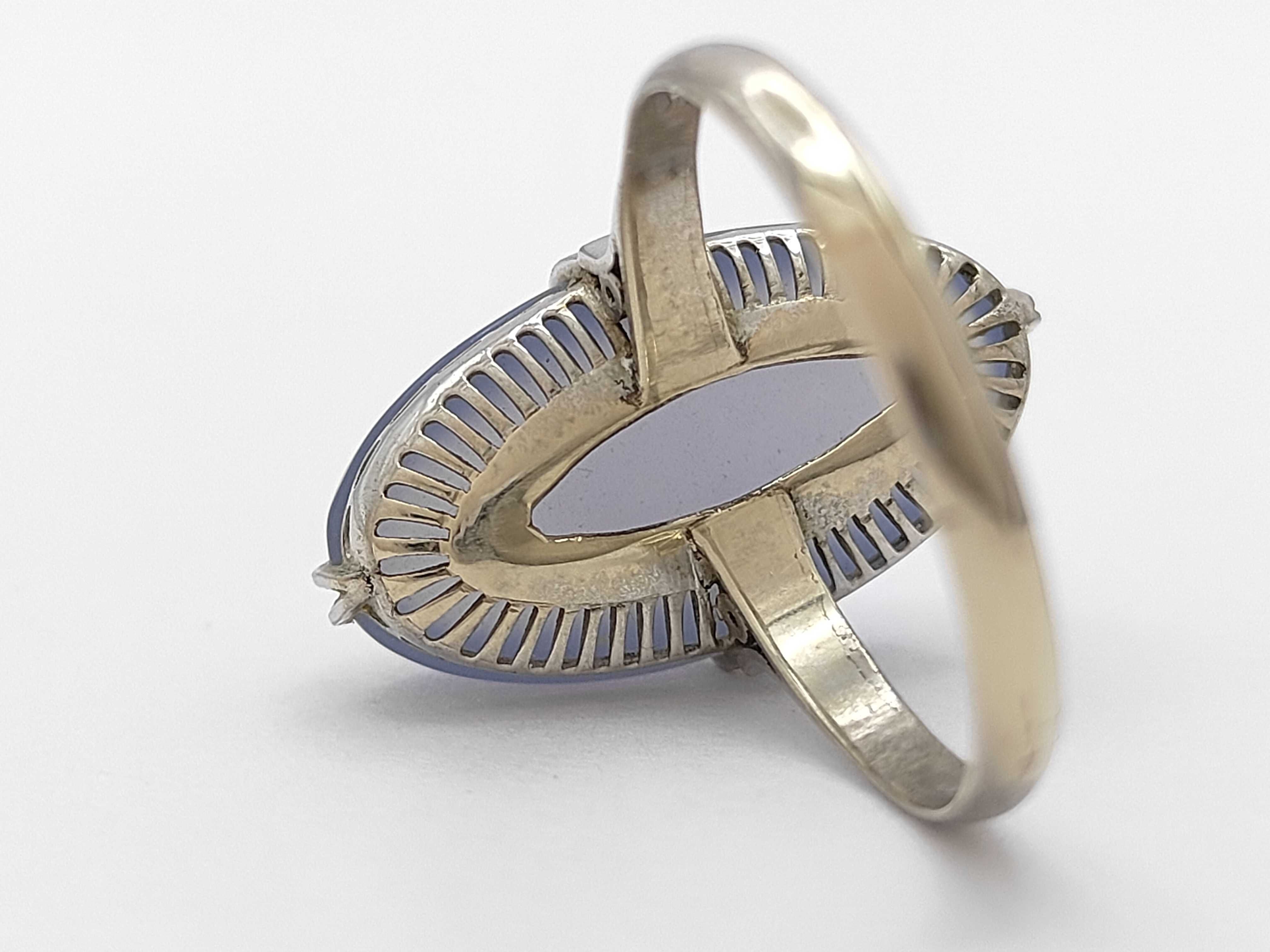 14 Karat White Gold and Oval Blue Chalcedony Ring
