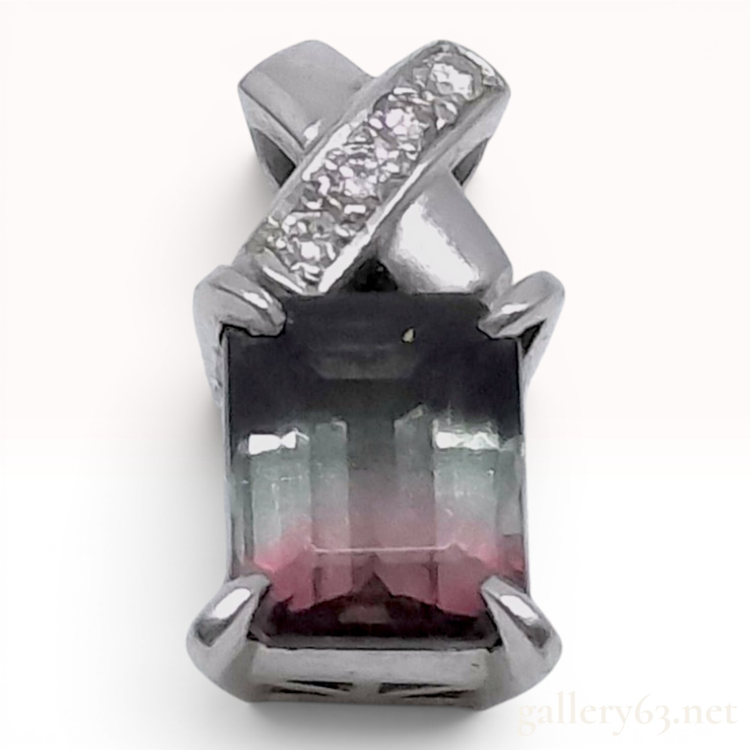 Bicolor Tourmaline and Diamond PT900 Platinum Pendant