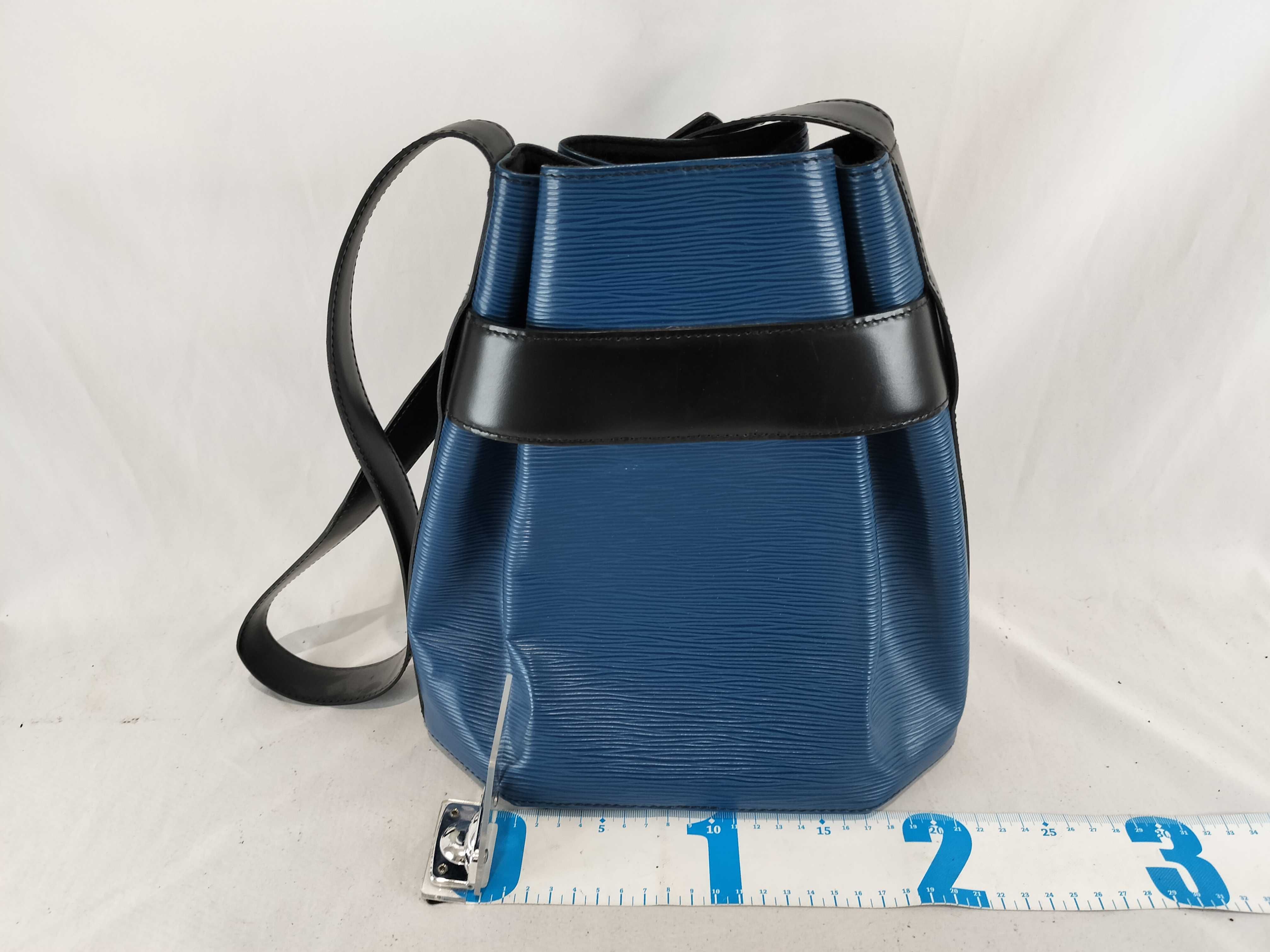Louis Vuitton Blue Epi Leather Sac d'Epaule Shoulder Bag