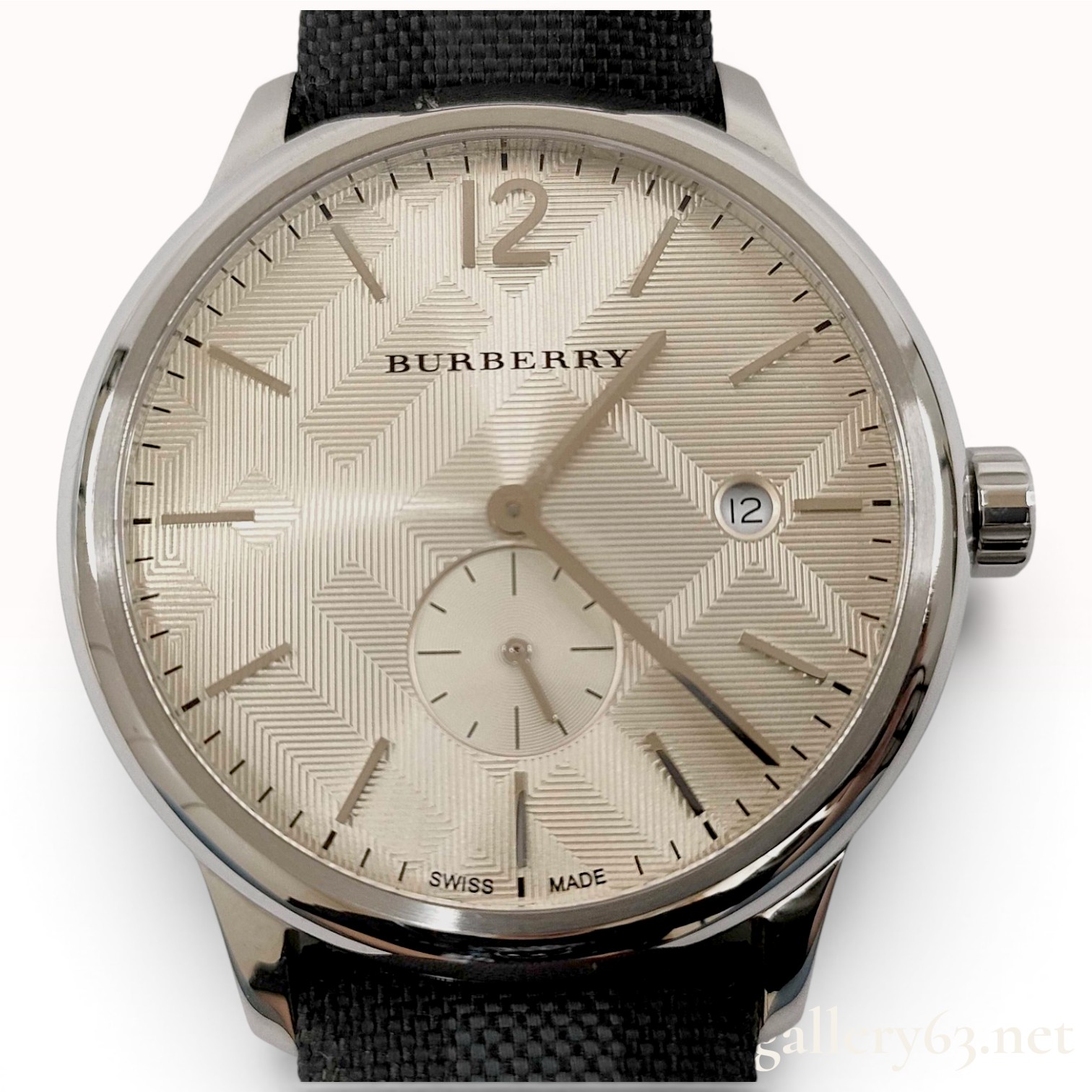 Burberry BU10008 The Classic Round Stainless Steel Quartz Wristwatch