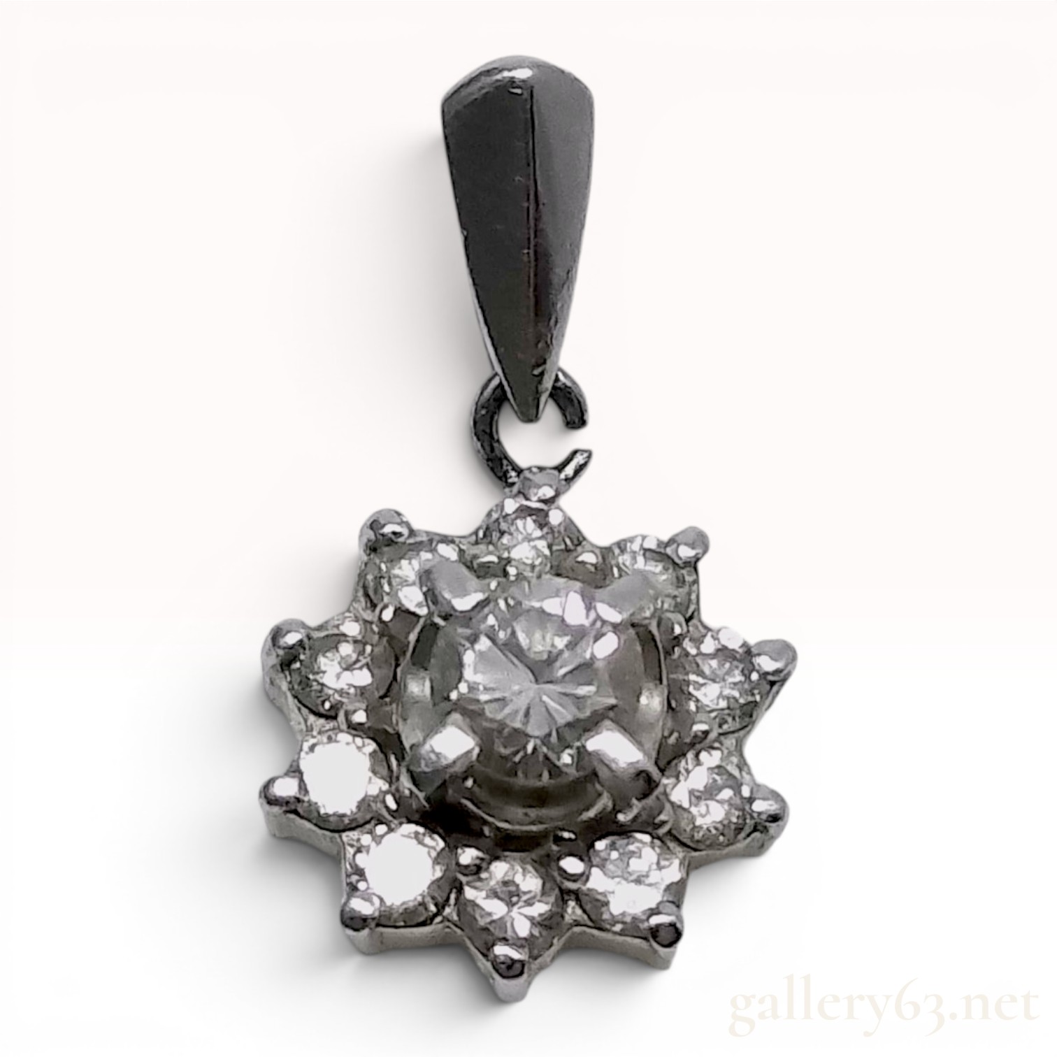 18 Karat White Gold .40ct Diamond Halo Cluster Pendant