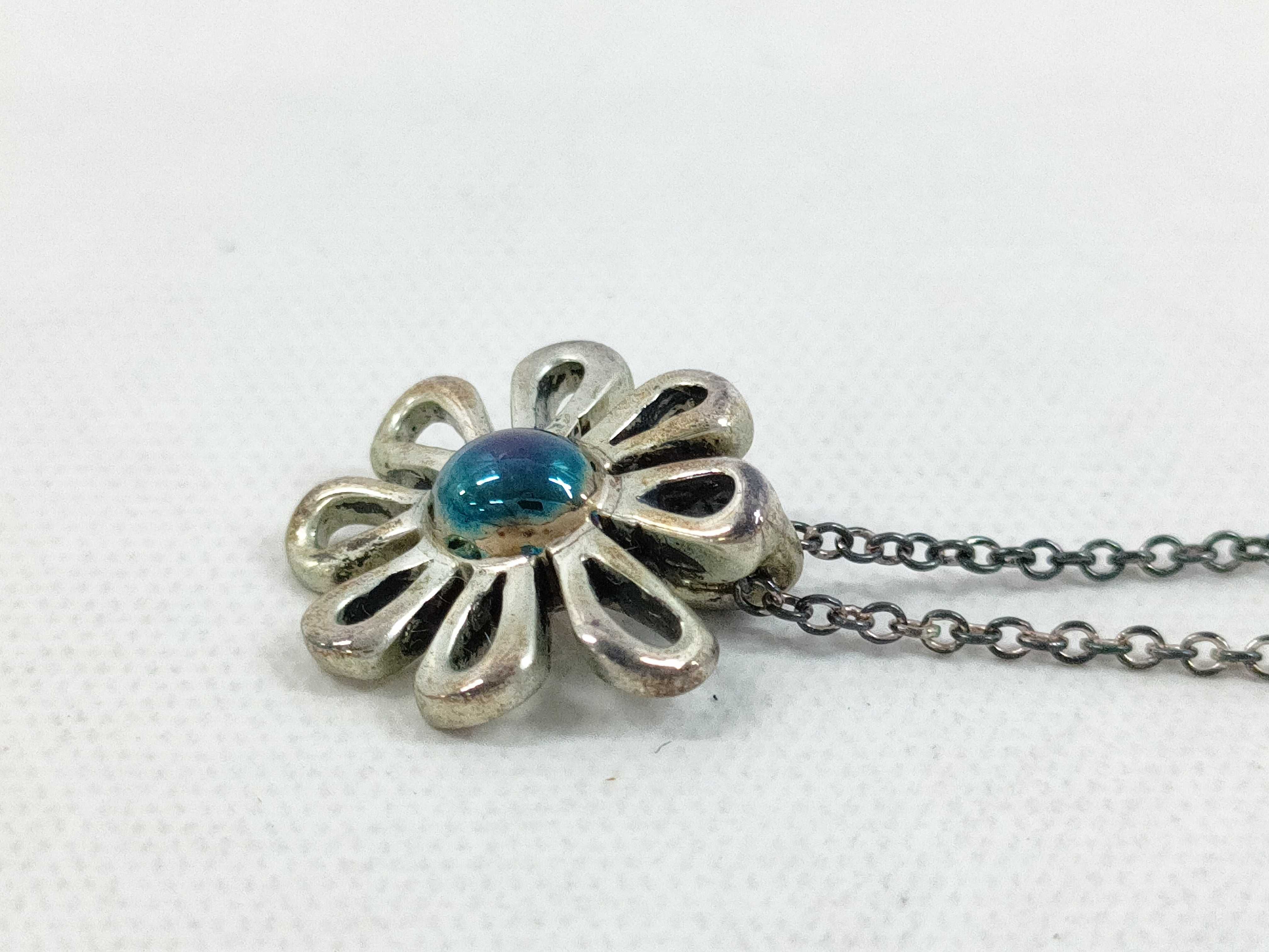 Tiffany & Co. Paloma Picasso Sterling Silver Daisy Pendant Necklace with Blue Cabochon