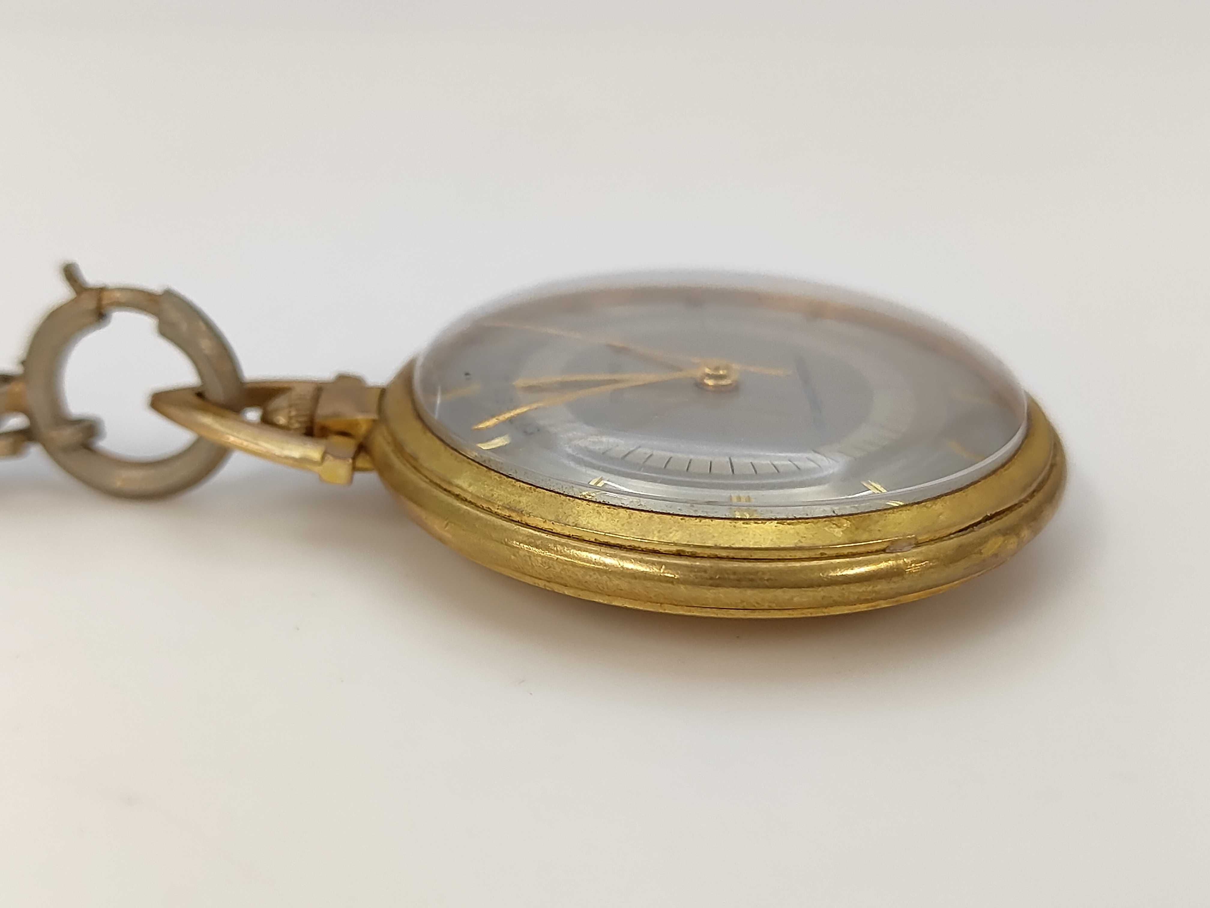 Citizen Alarm Gold-Tone 17 Jewels Parashock Pocket Watch with Chain