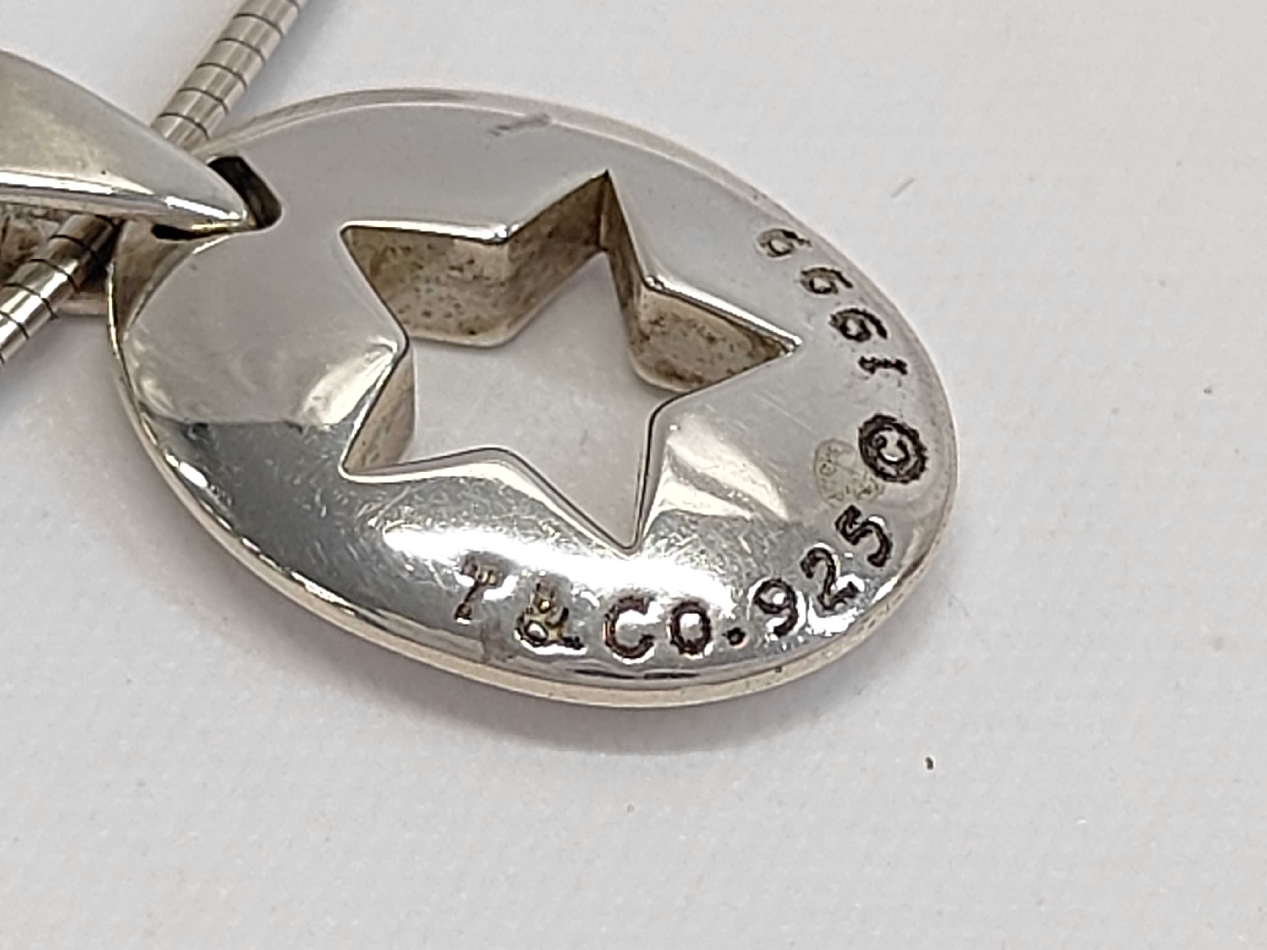 Tiffany & Co. 1999 Sterling Silver Stencil Star Pendant Necklace