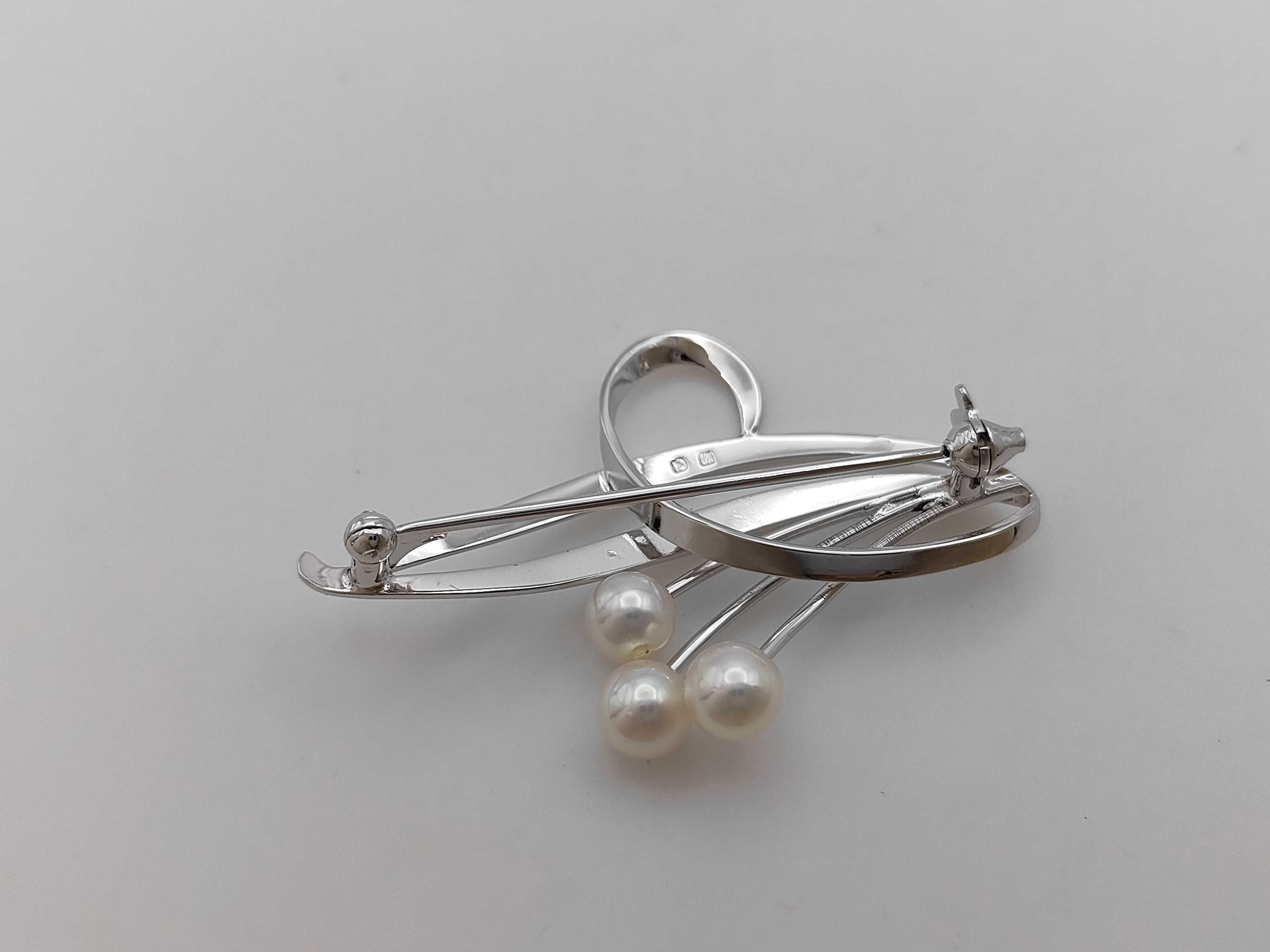 Mikimoto Sterling Silver and Akoya Cultured Pearl Brooch