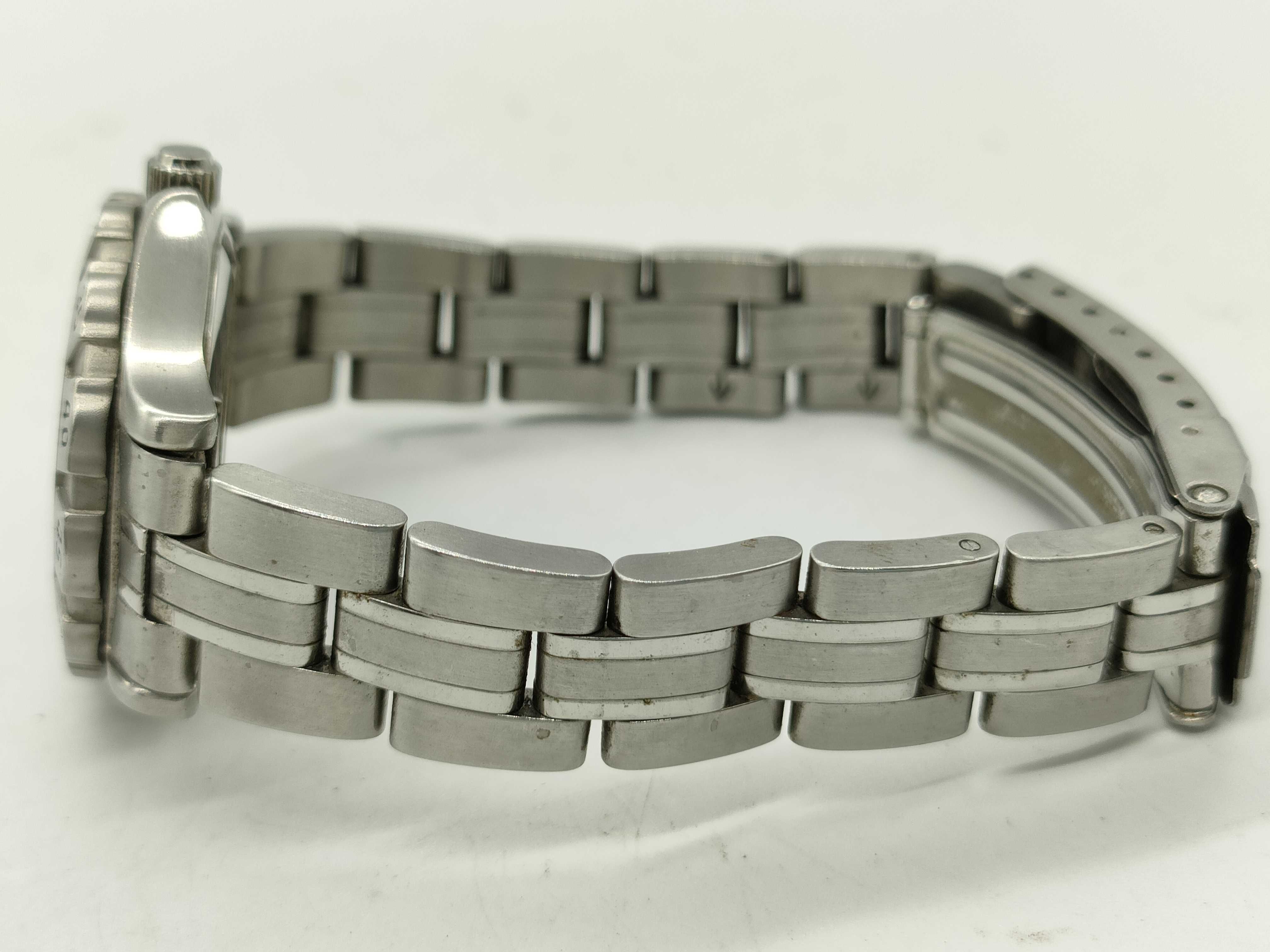 A Ladies Balenciaga Paris Stainless Steel Wristwatch
