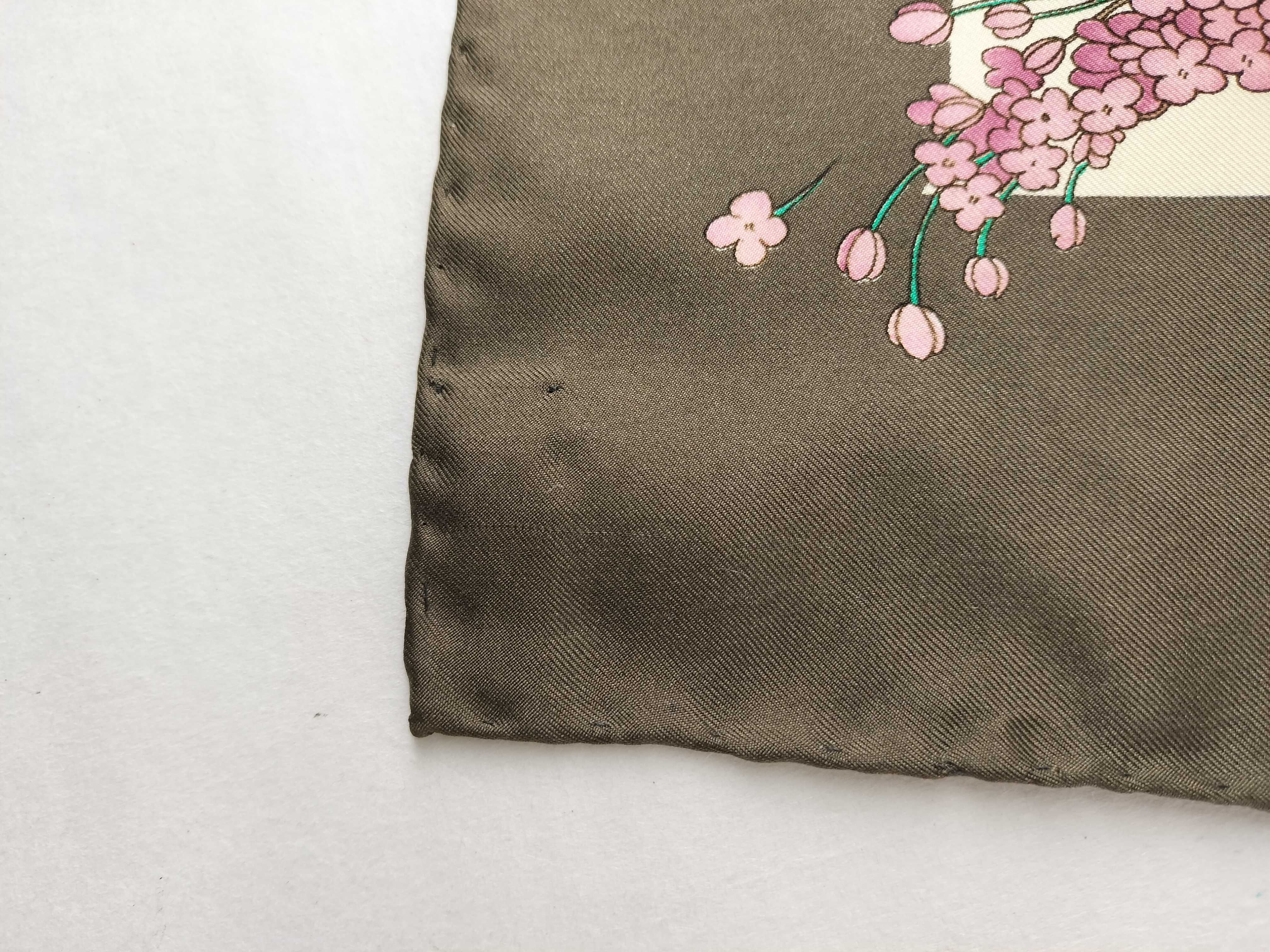 Gucci Vintage Silk Flora Pattern Scarf by Vittorio Accornero