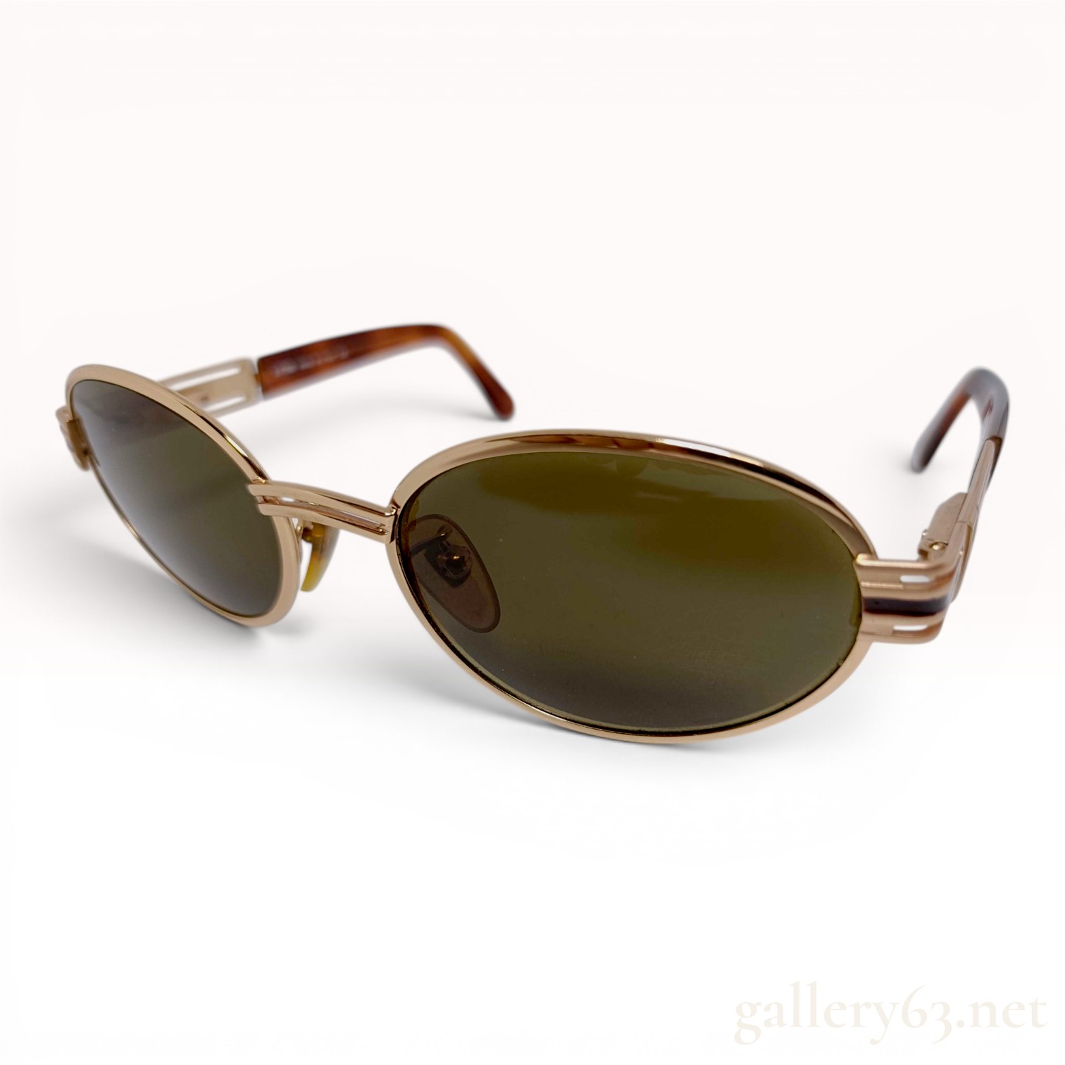 Fendi Vintage Oval Gold-Tone Metal Sunglasses Model SL 7076 Color 683