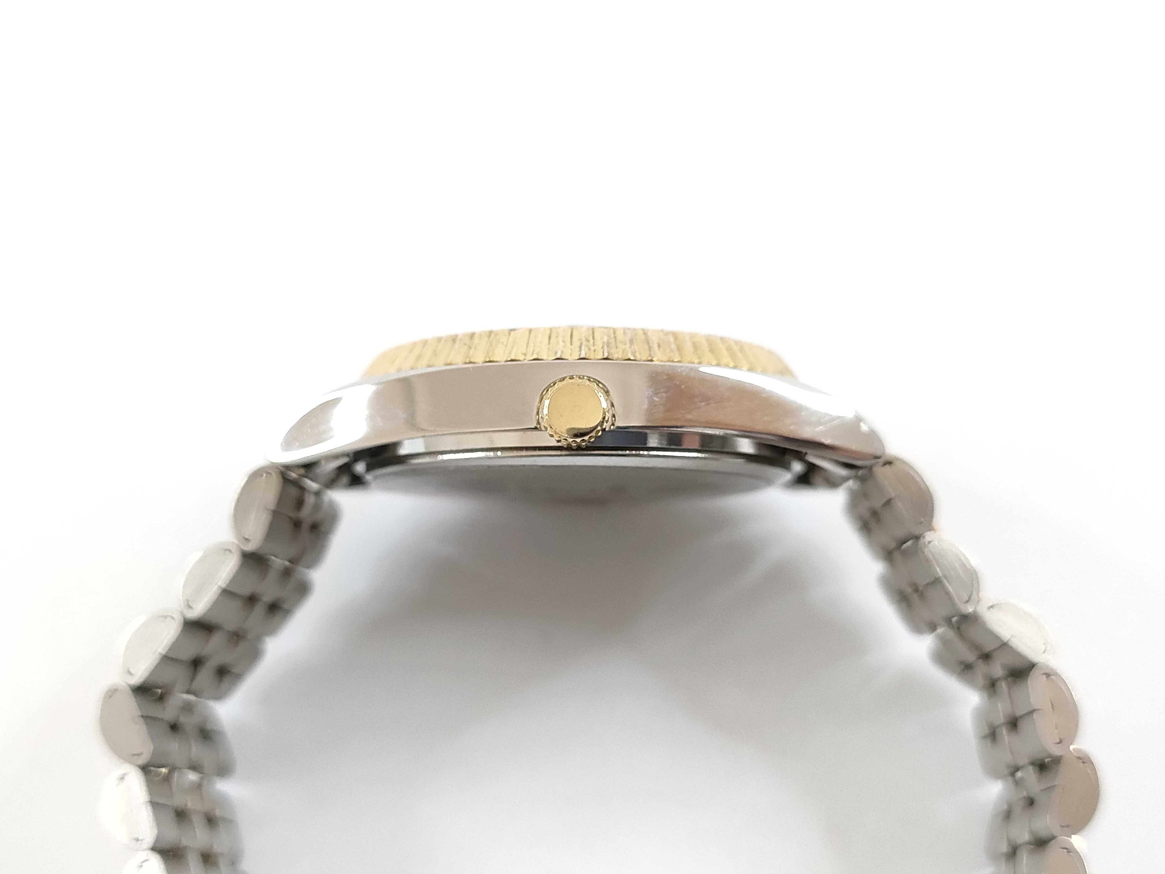 Disney Mickey Mouse Two-Tone MCK339 Quartz Watch