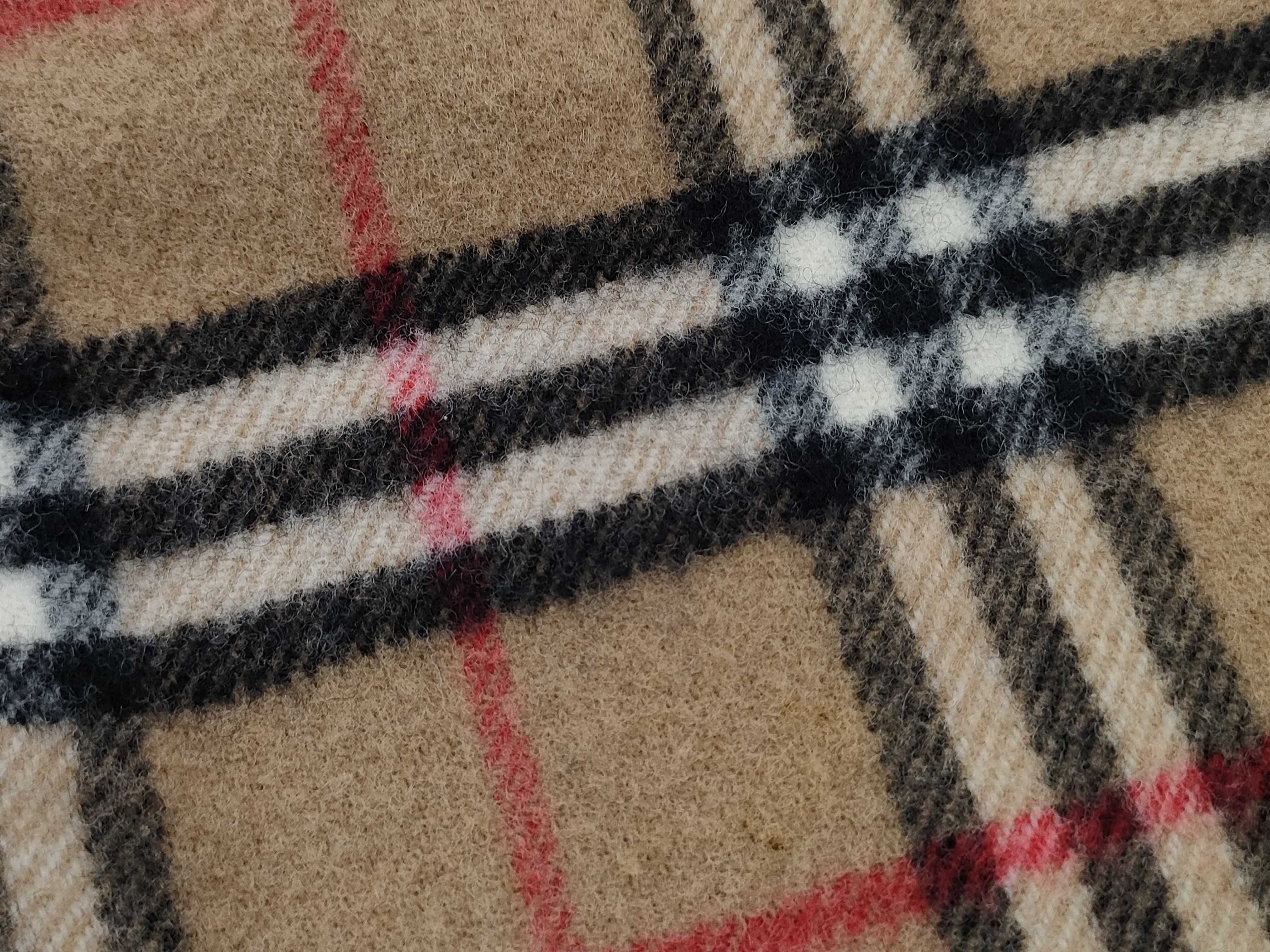 Burberrys of London Nova Check Lambswool Scarf