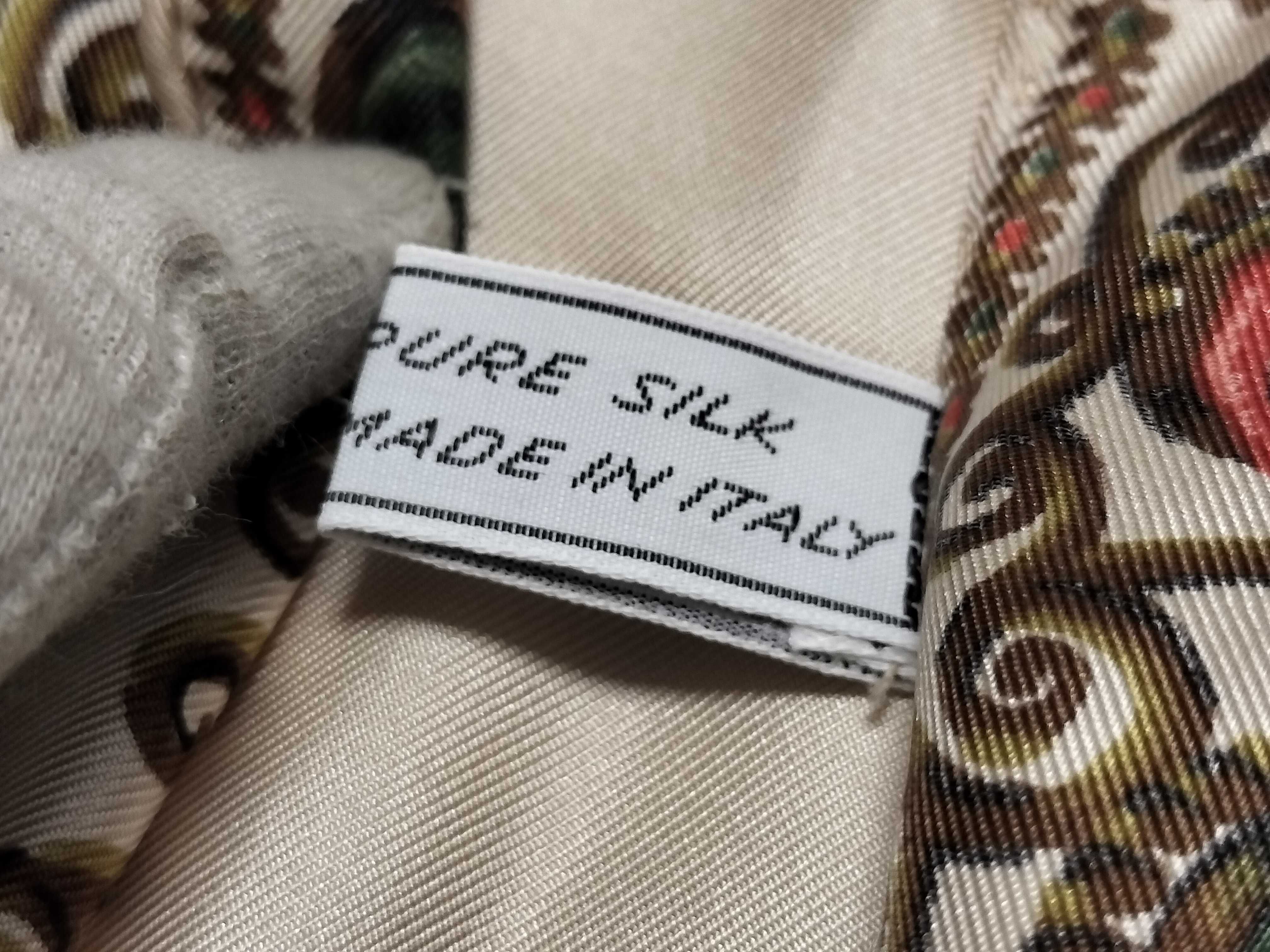 Christian Dior Jeweled Medallion Print Pure Silk Scarf Made in Italy
