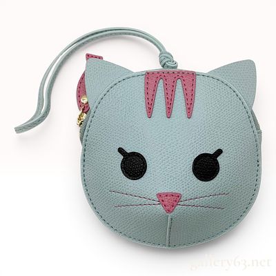 Furla Allegra Cat-Shaped Leather Coin Purse and Wristlet. This Furla coin purse from the Allegra 