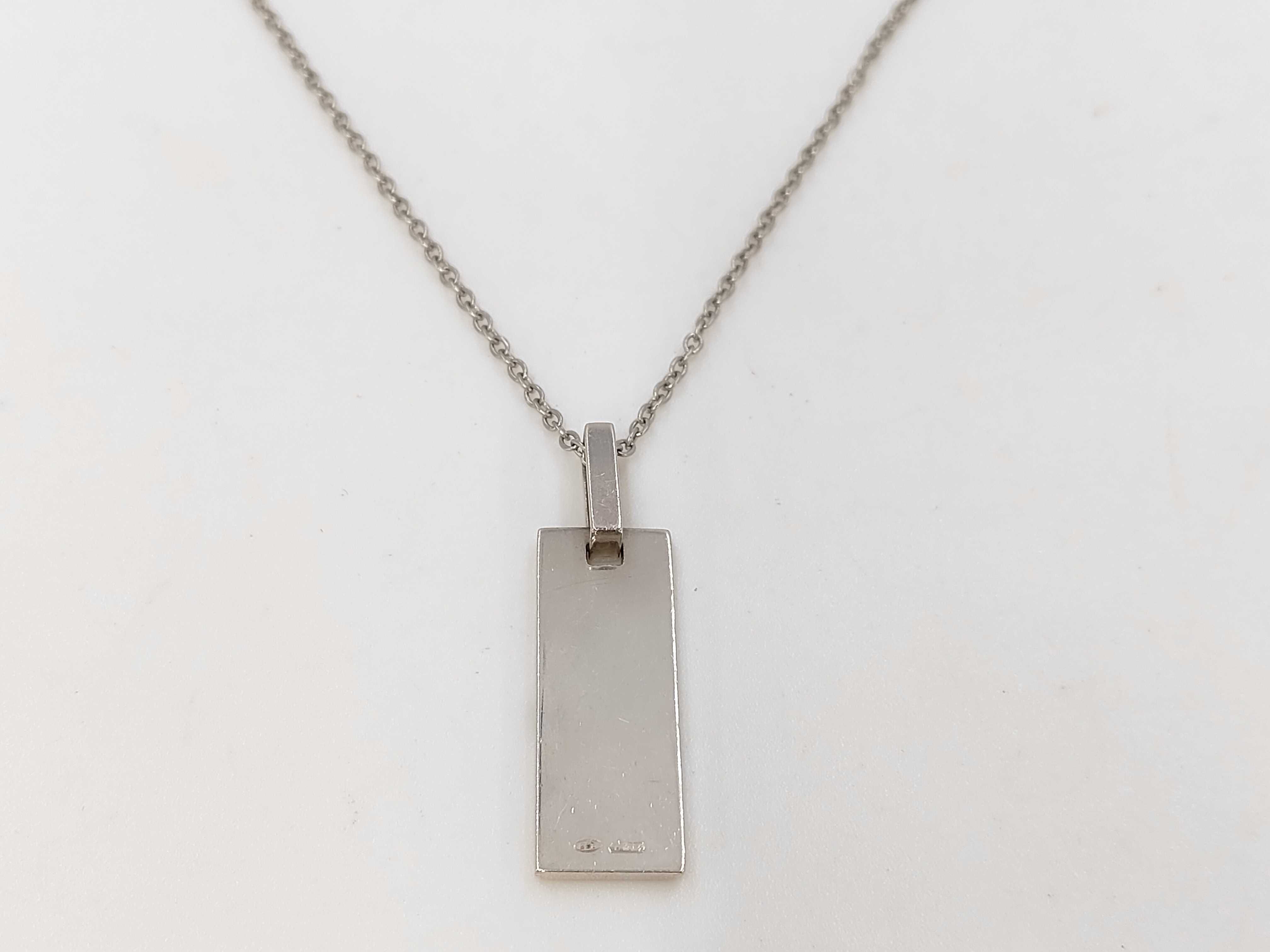 Gucci Sterling Silver G Plate Pendant Necklace