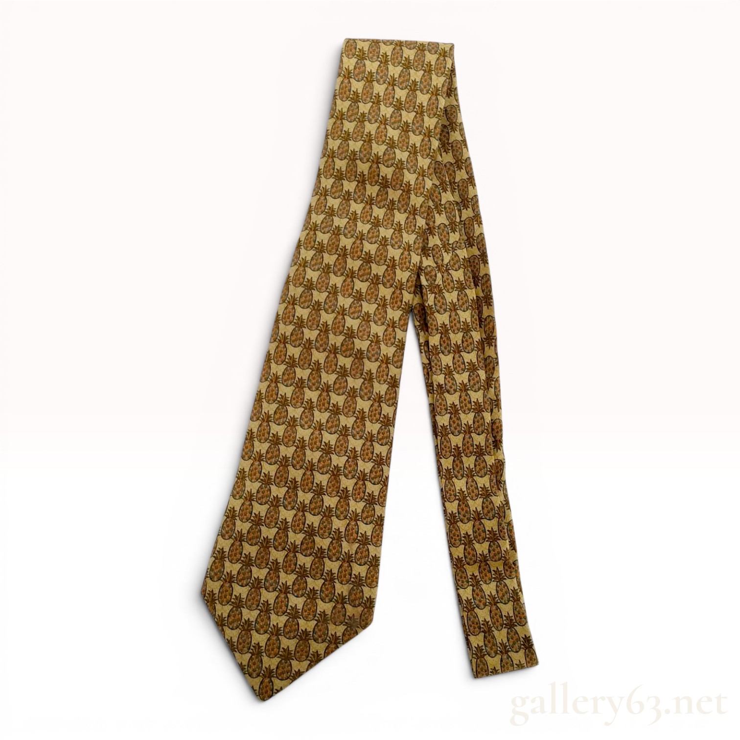 Hermes 7612 TA Pineapple Motif Silk Tie