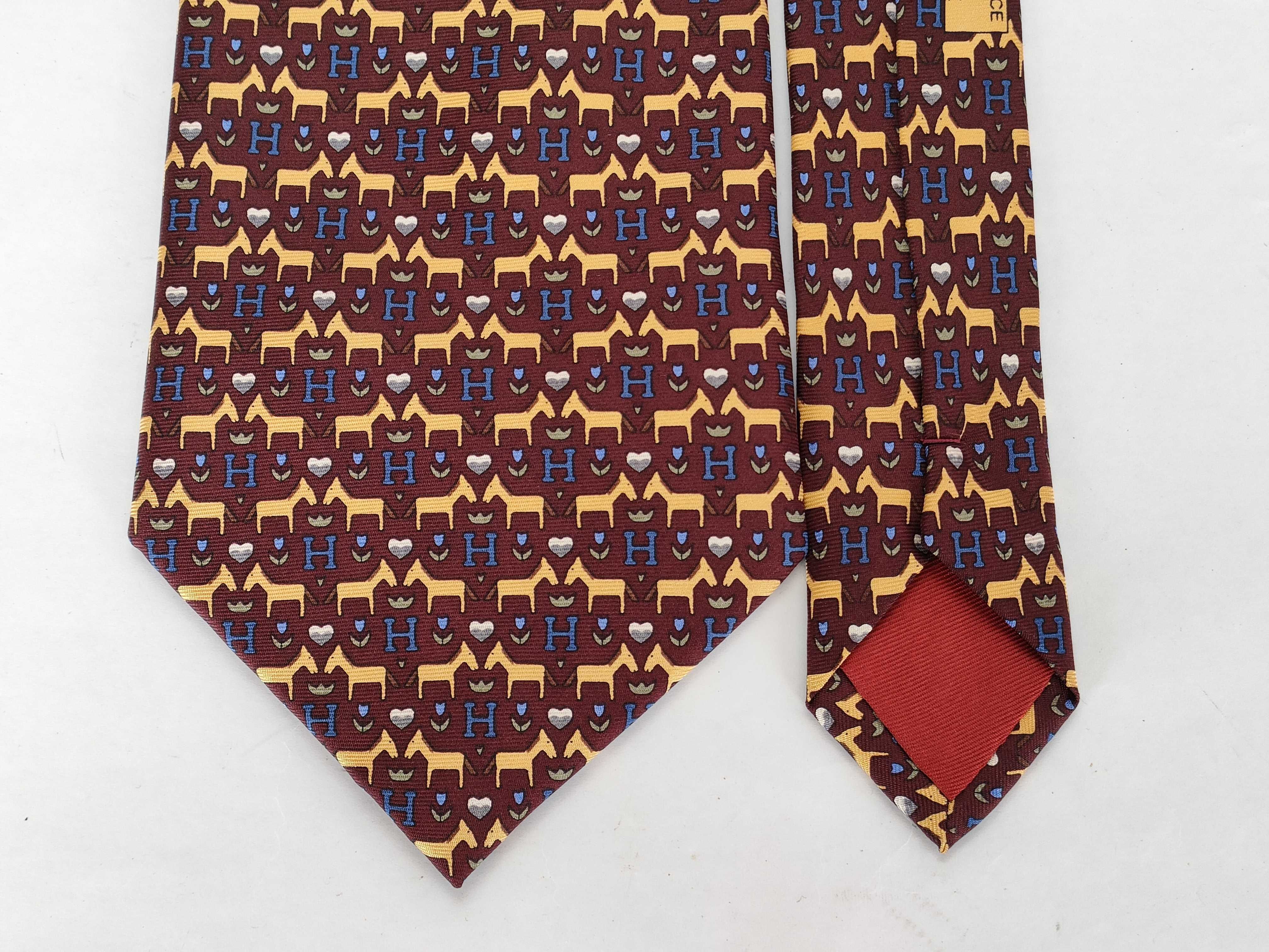 HERMES 100% Silk Burgundy Horse and H Logo Pattern Necktie