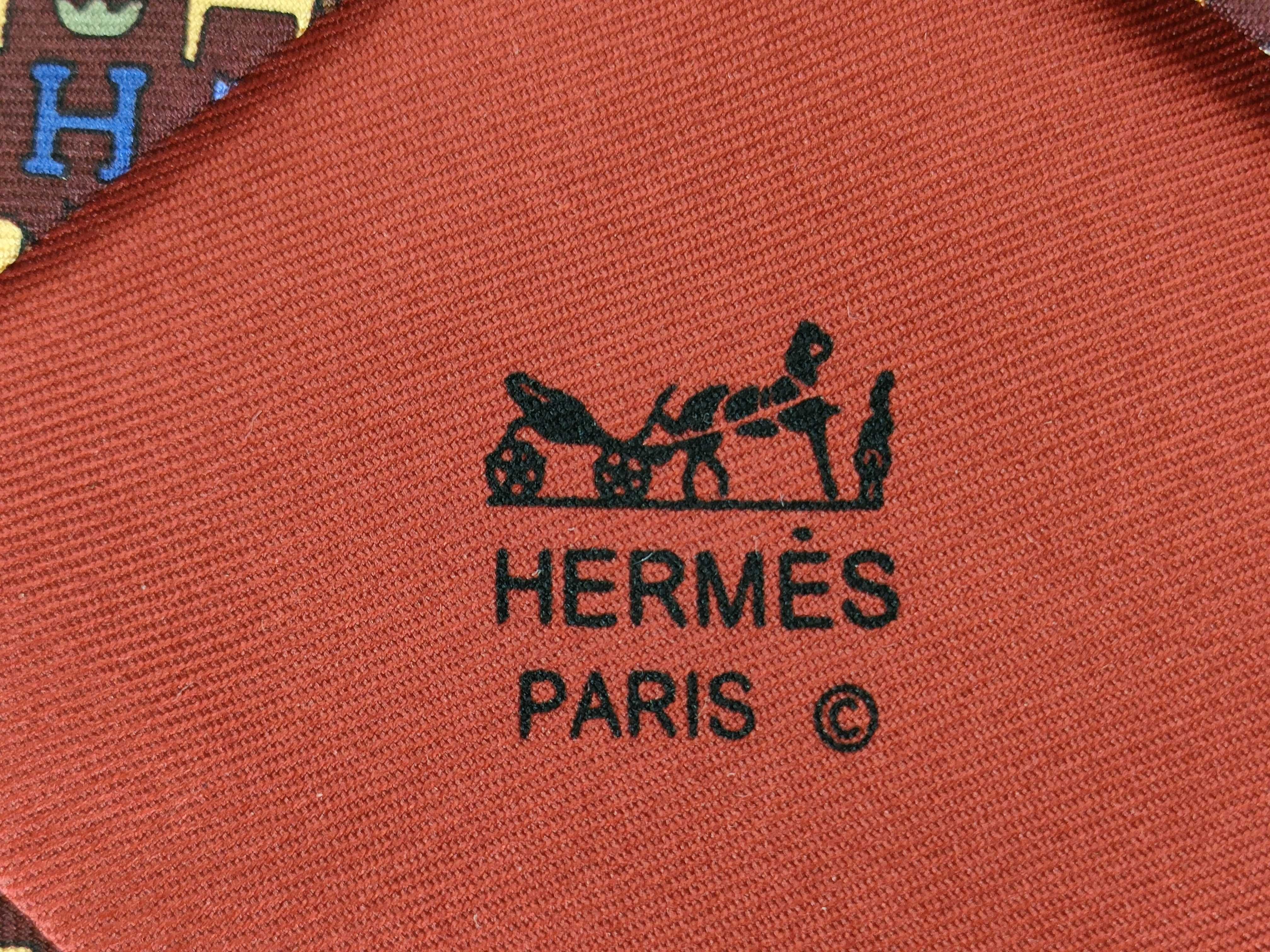 HERMES 100% Silk Burgundy Horse and H Logo Pattern Necktie