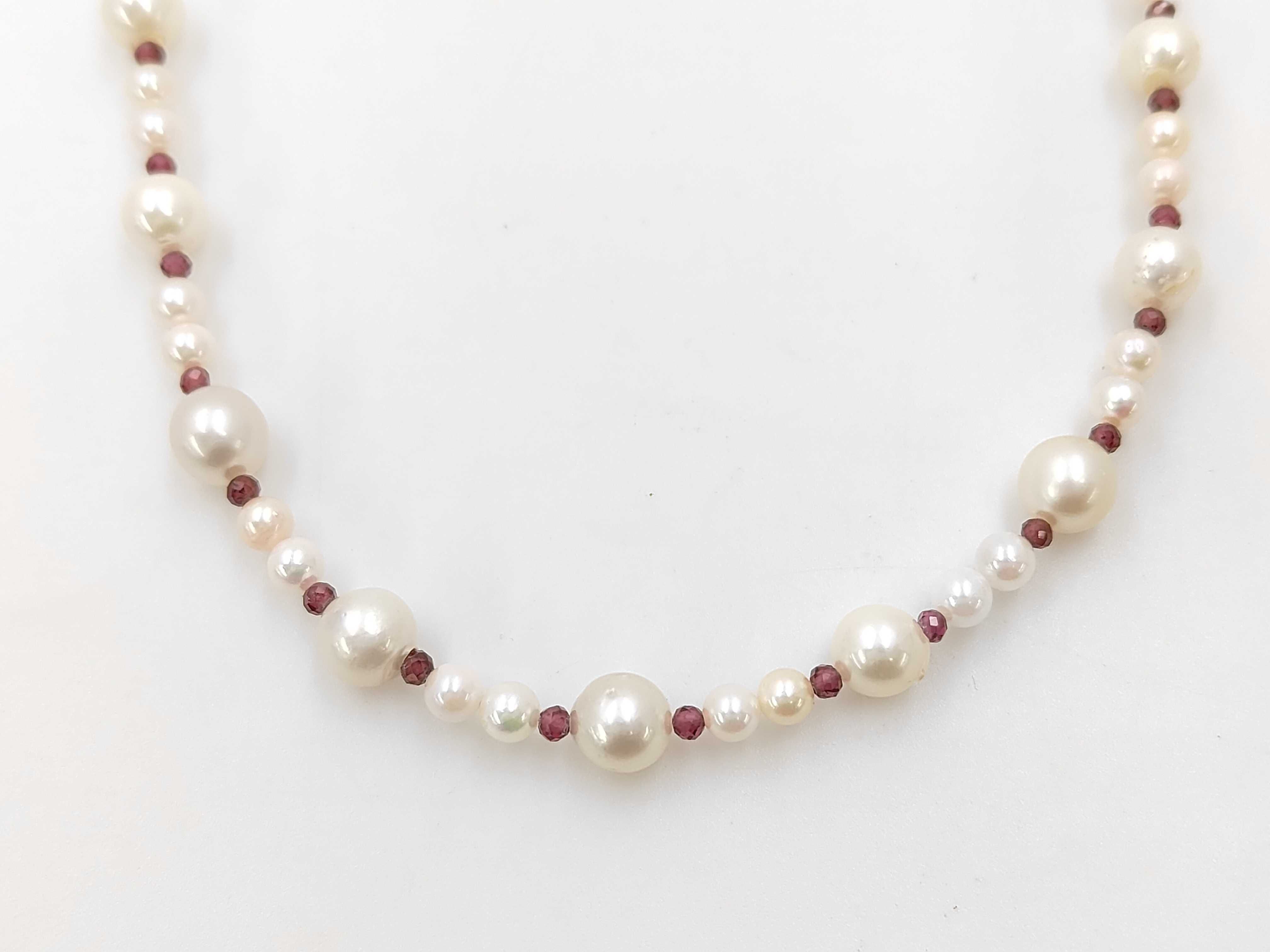 Akoya Cultured Pearl and Garnet Jewelry Suite with Japanese Gemological Identification Card