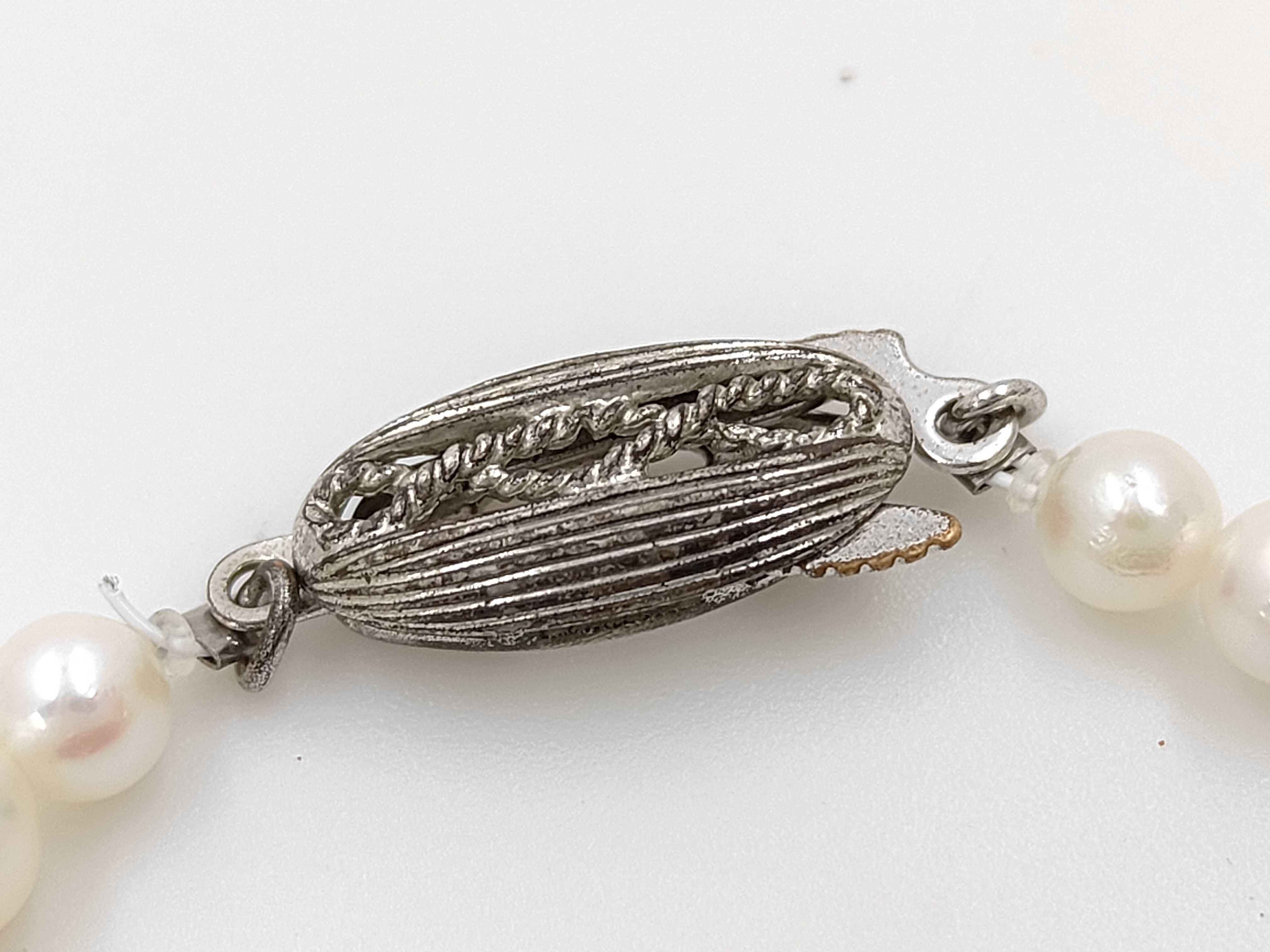 Akoya Cultured Pearl and Garnet Jewelry Suite with Japanese Gemological Identification Card