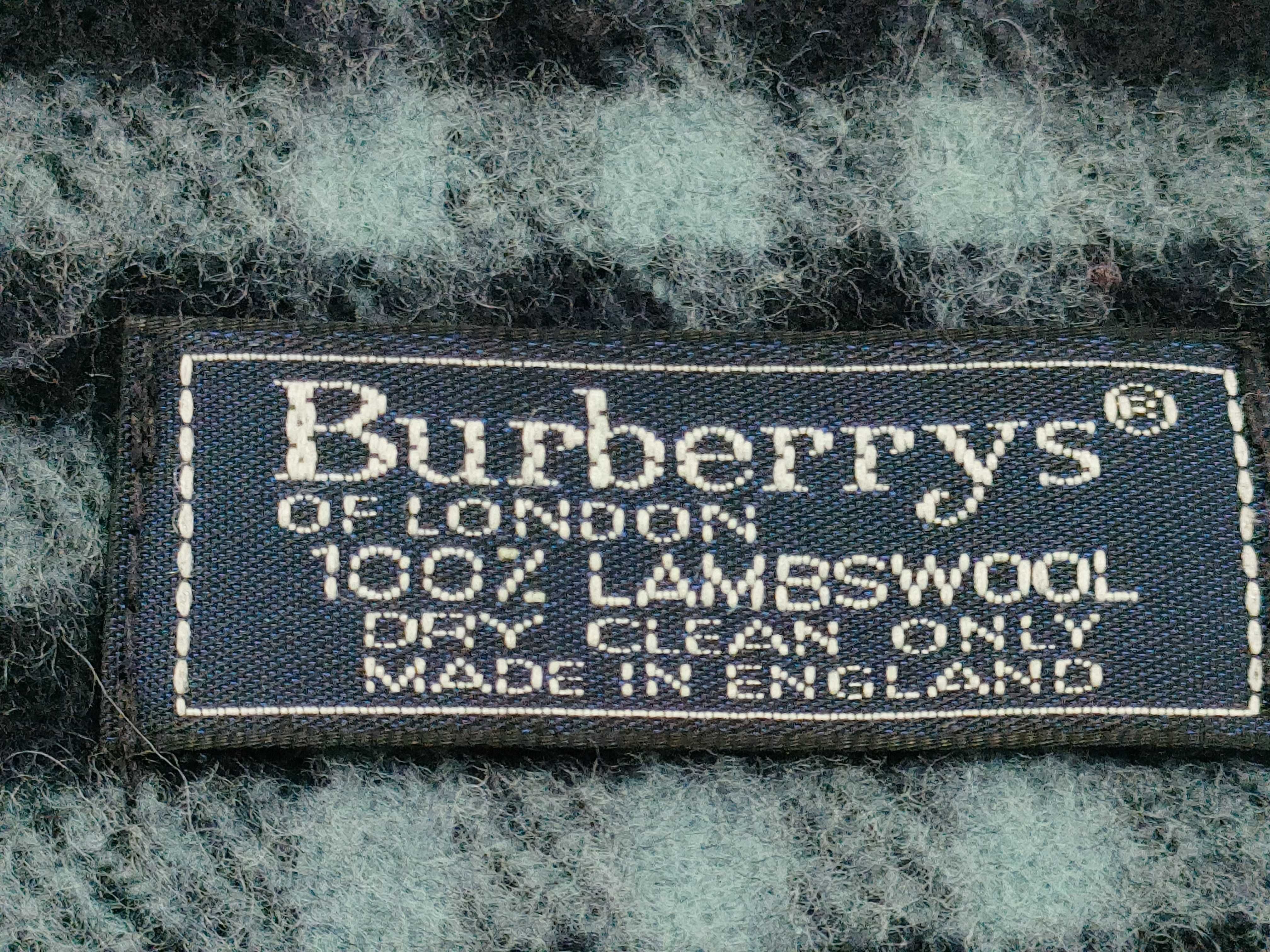 Vintage Burberrys of London Navy Blue Check Lambswool Scarf