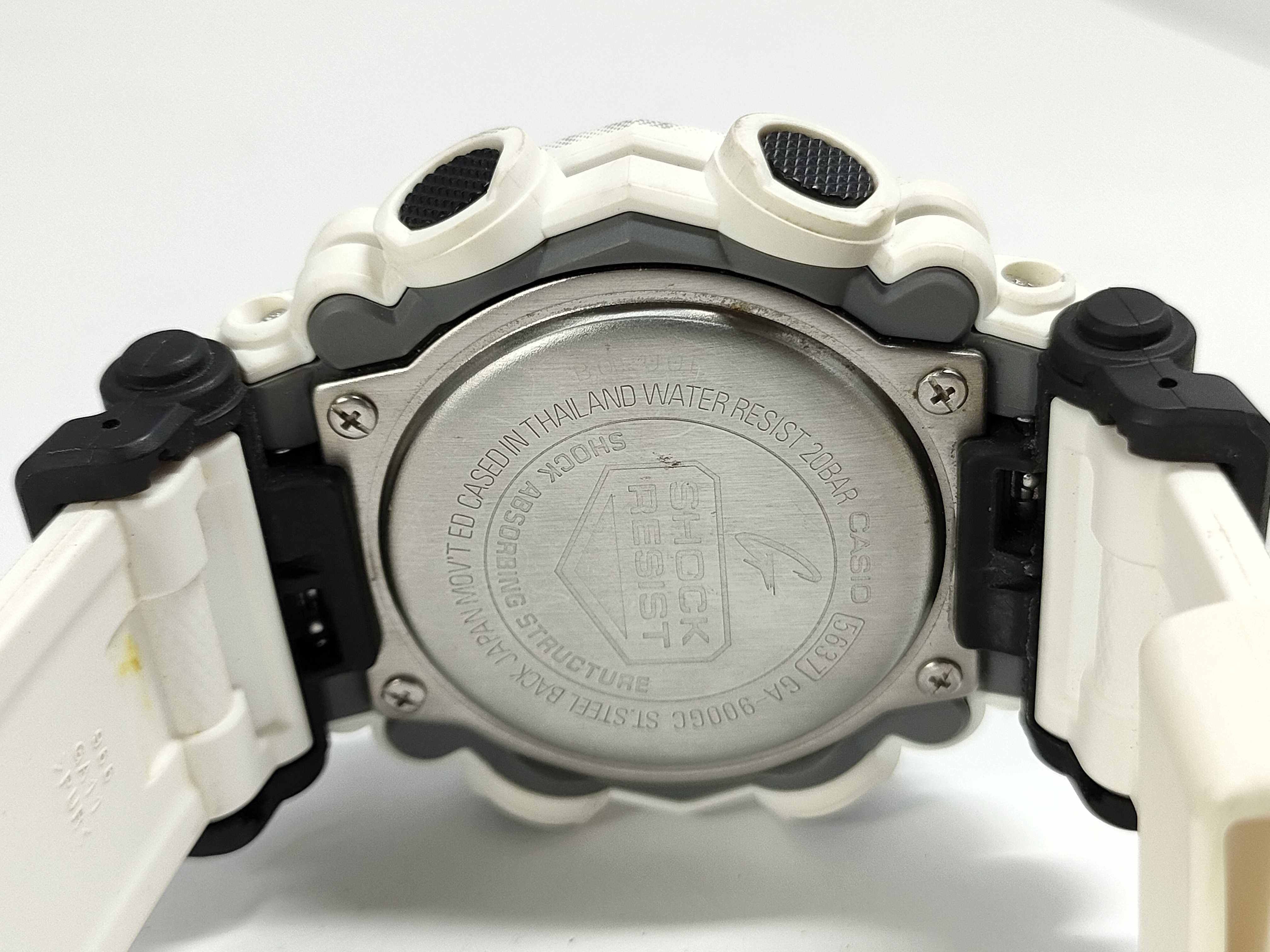 Casio G-Shock GA-900GC-7A Analog-Digital Wristwatch