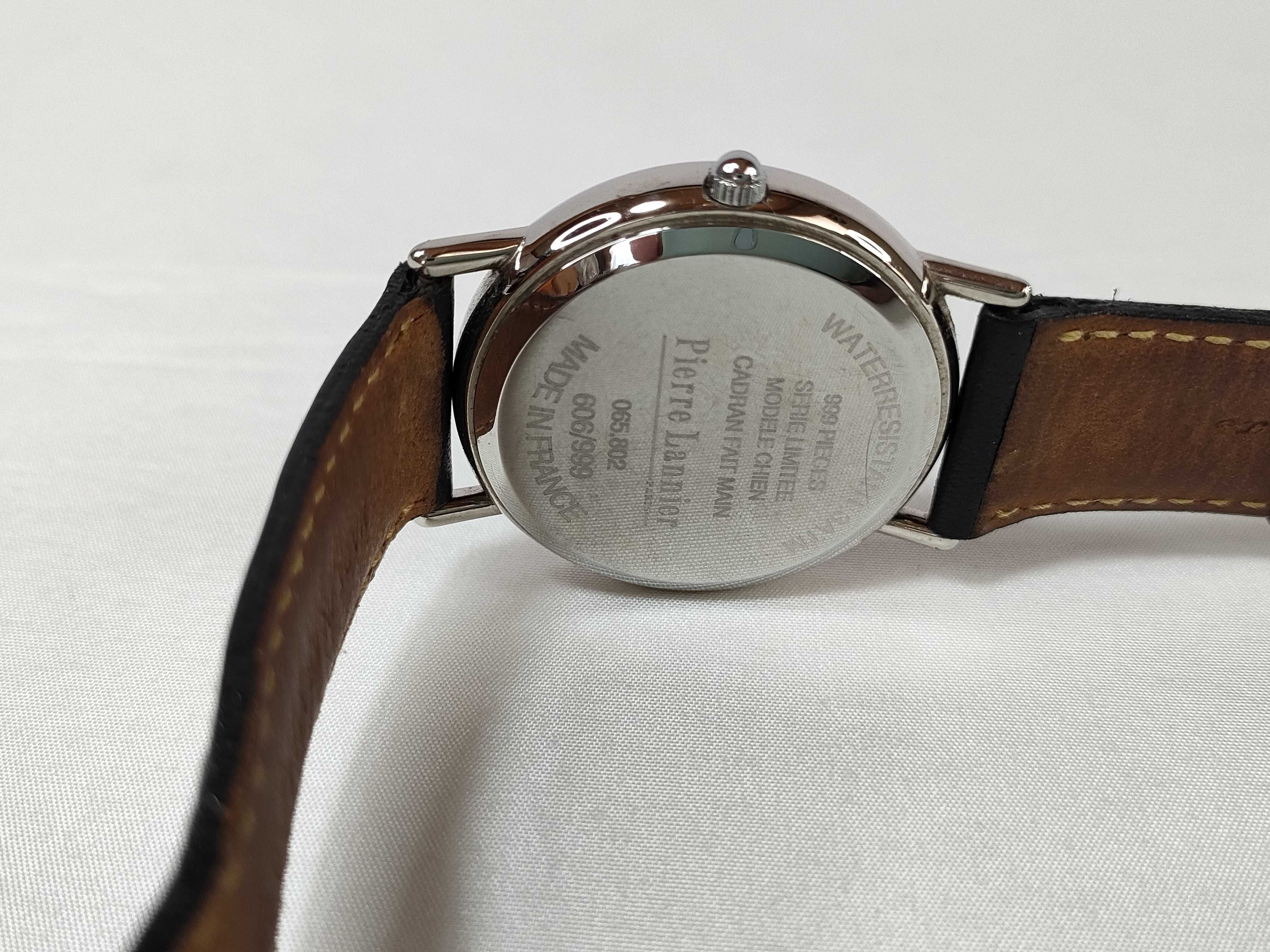 Pierre Lannier Limited Edition Modele Chien Quartz Wristwatch 065.802