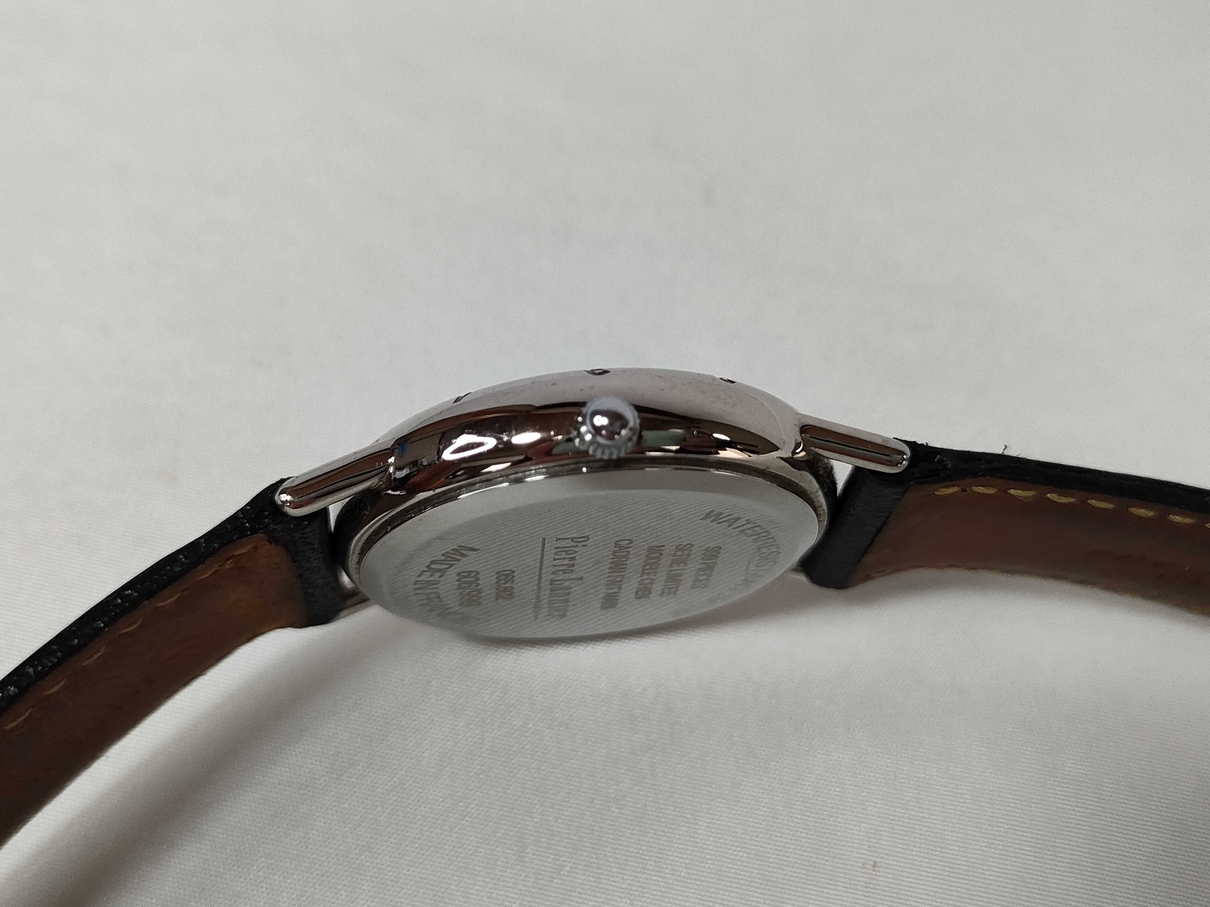 Pierre Lannier Limited Edition Modele Chien Quartz Wristwatch 065.802