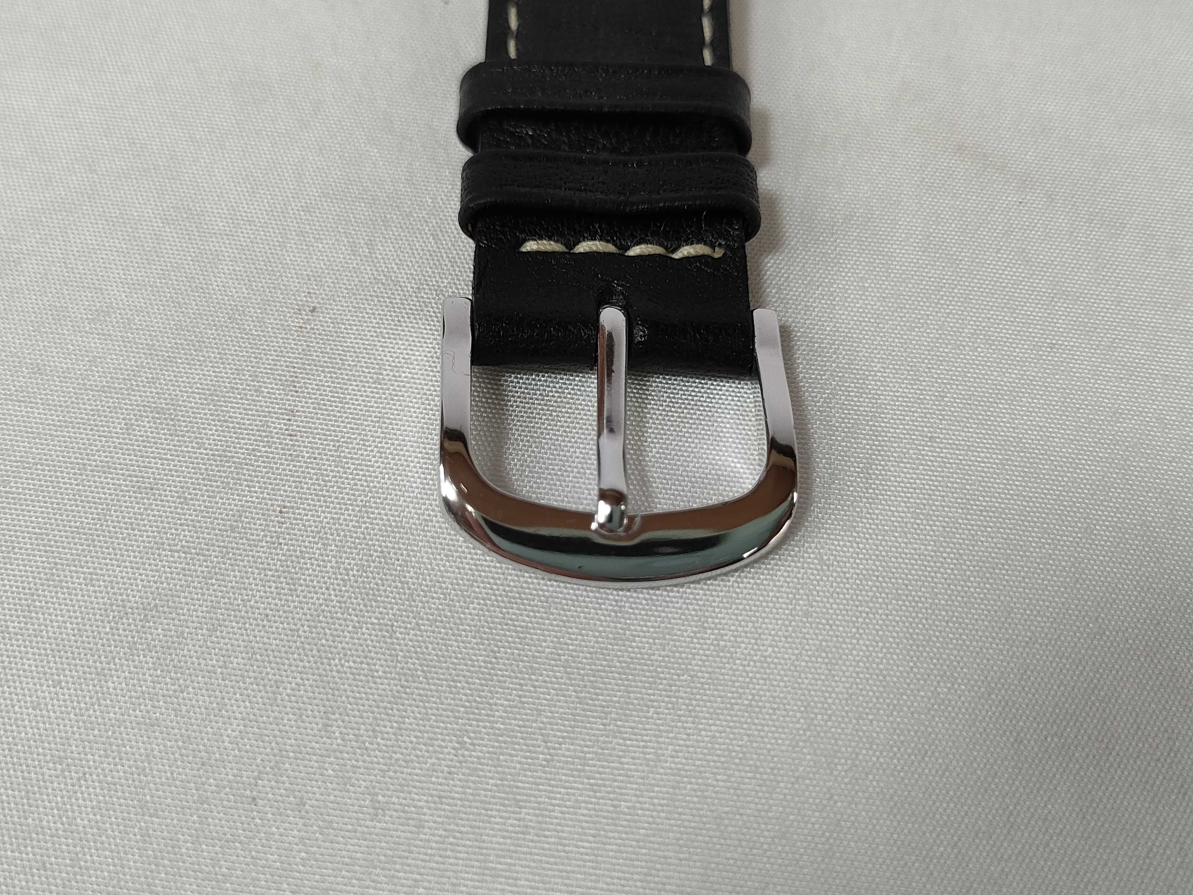 Pierre Lannier Limited Edition Modele Chien Quartz Wristwatch 065.802
