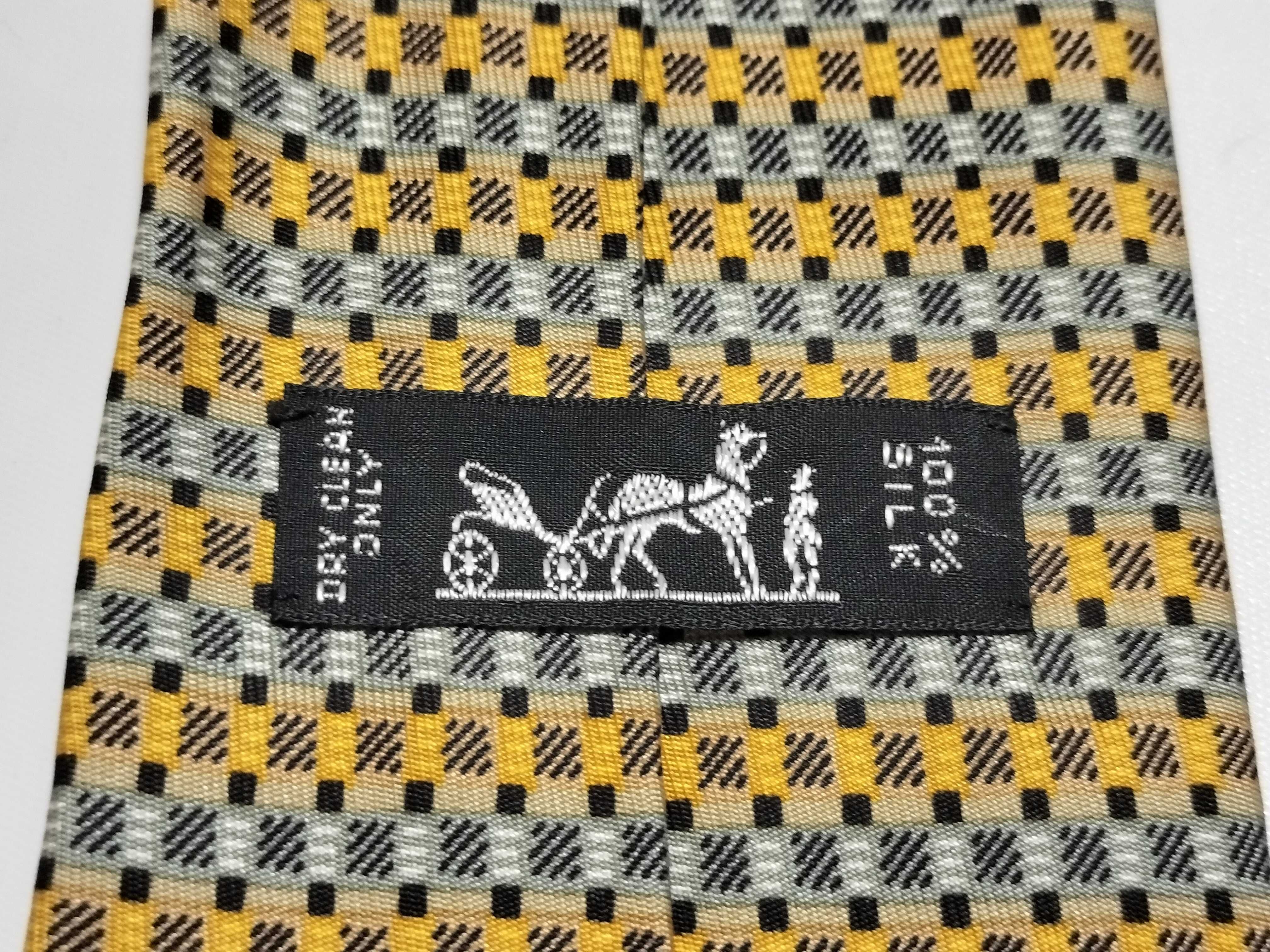 Hermes Yellow and Grey Geometric Silk Men's Necktie