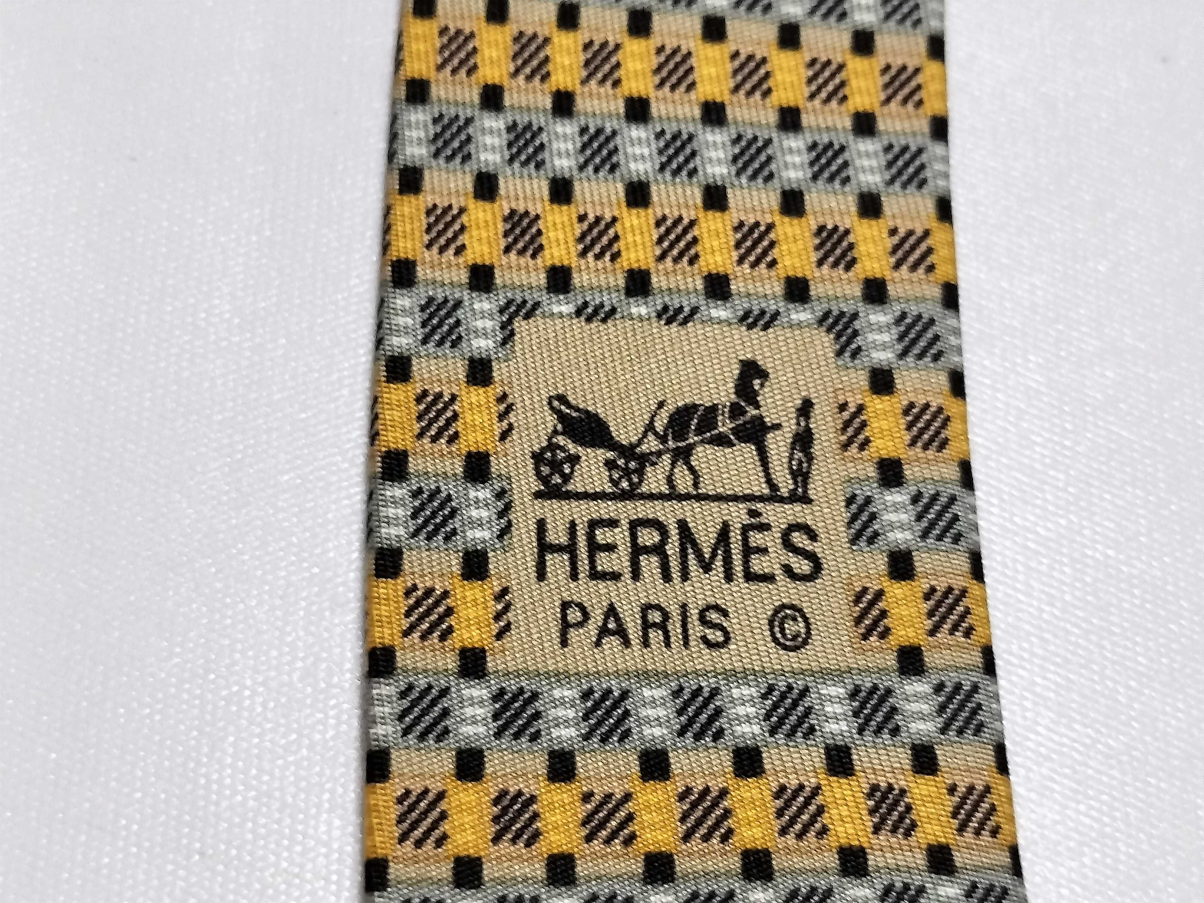 Hermes Yellow and Grey Geometric Silk Men's Necktie