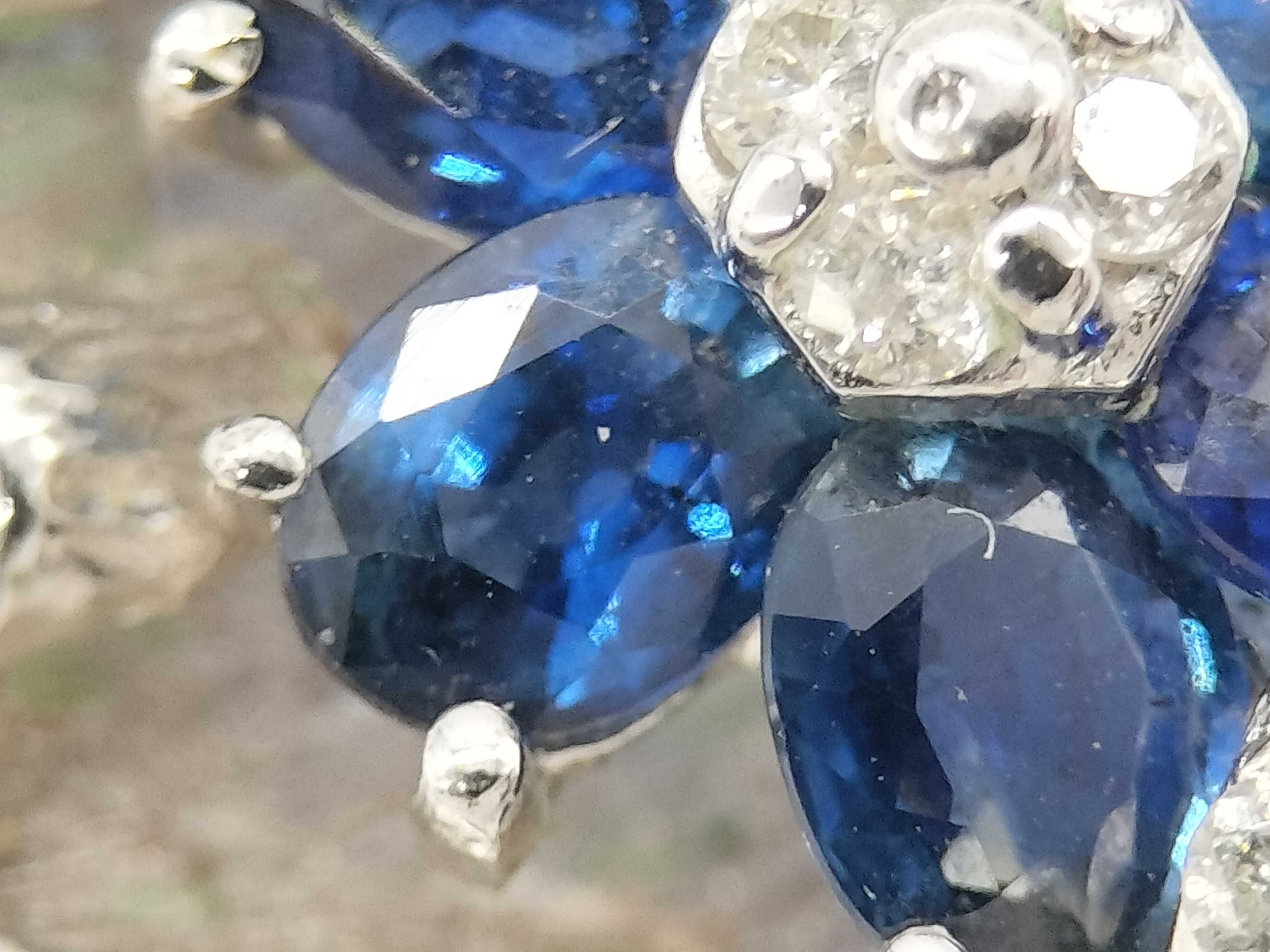 18K White Gold Natural Sapphire and Diamond Floral Pendant Necklace