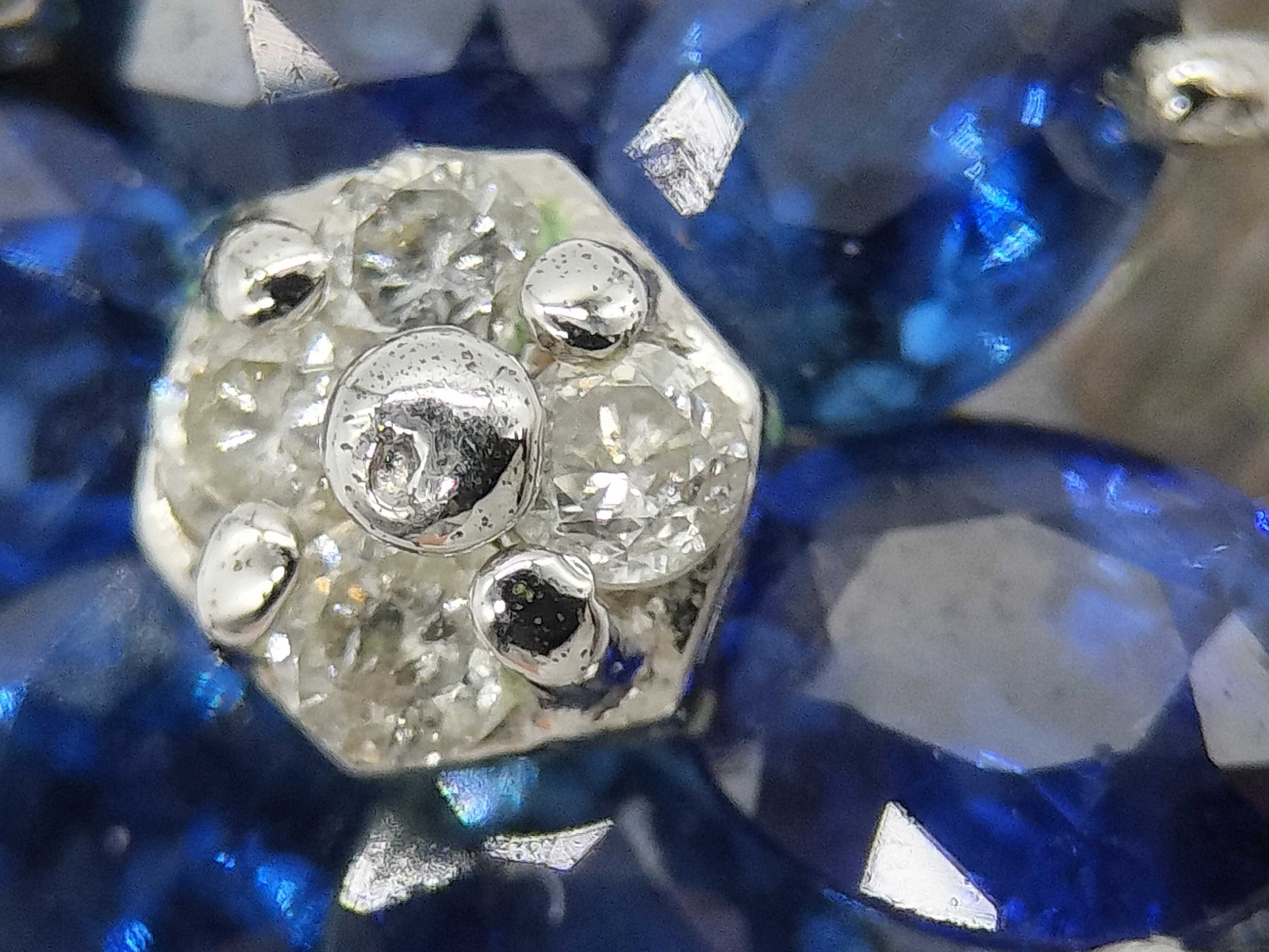 18K White Gold Natural Sapphire and Diamond Floral Pendant Necklace