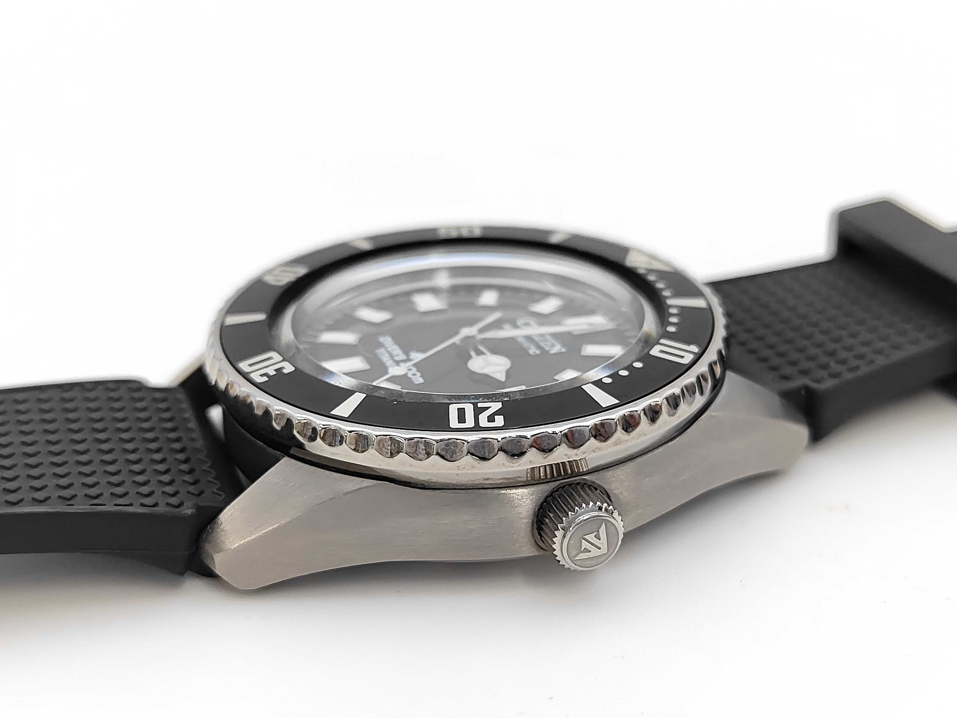 Citizen Promaster Mechanical Diver 200m Super Titanium Watch Reference NB6021-17E