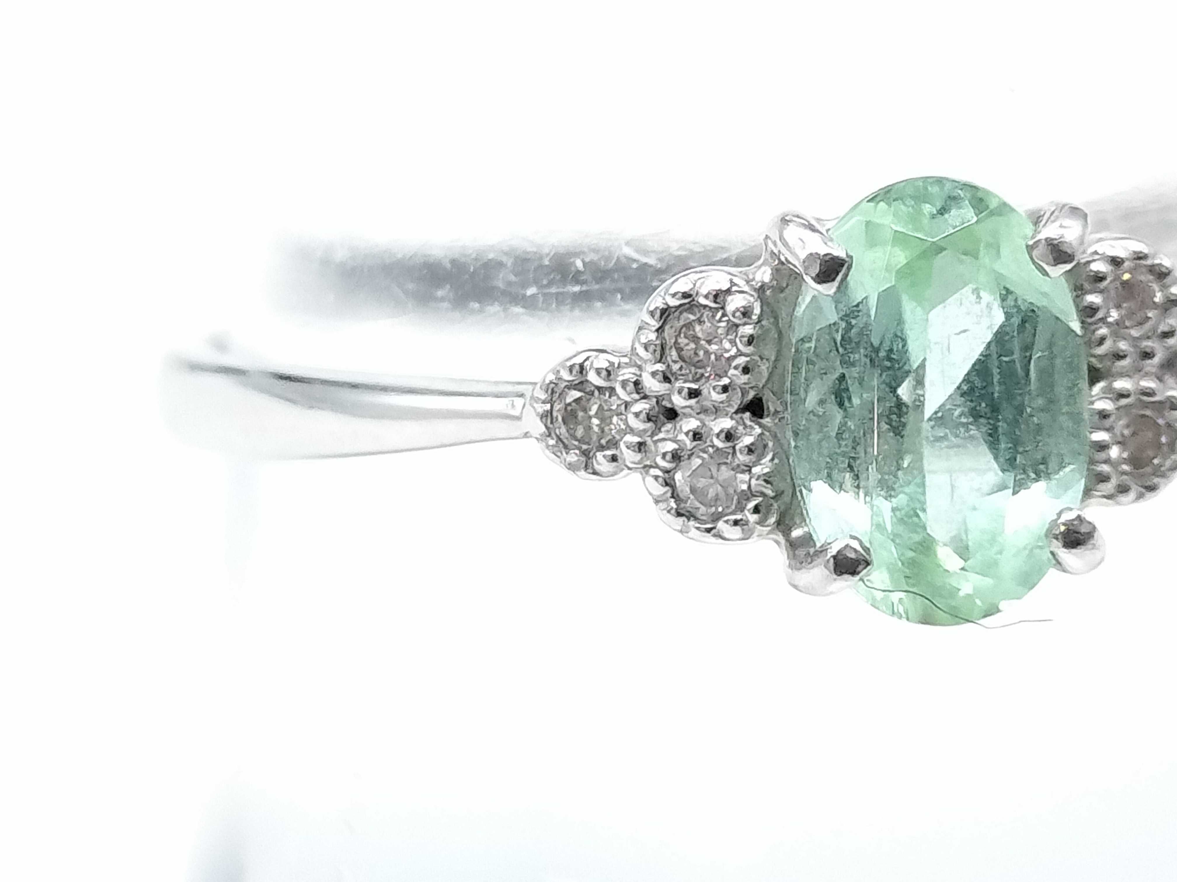 Paraiba Tourmaline and Diamond Platinum Ring